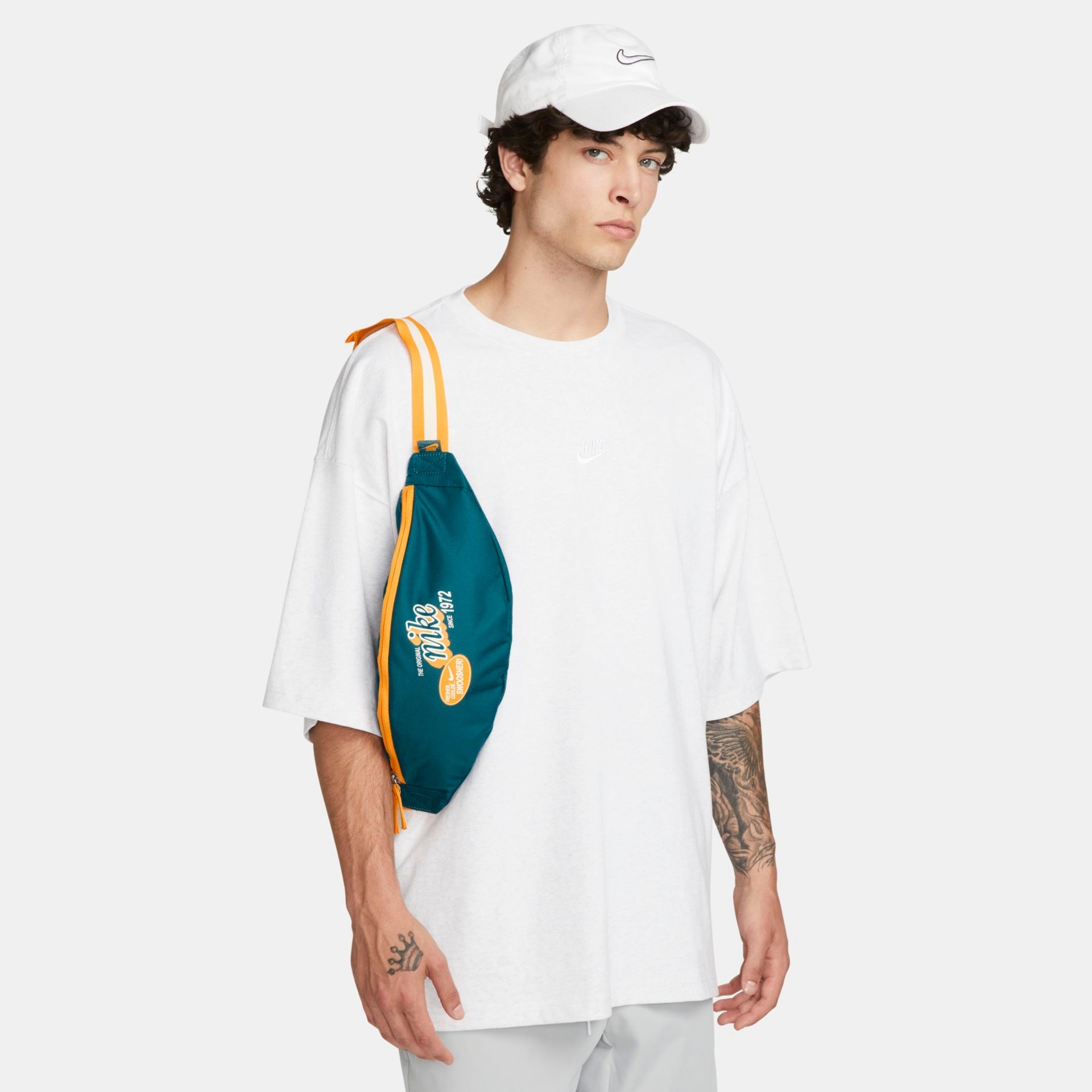 Pochete Nike Heritage Unissex - Foto 2