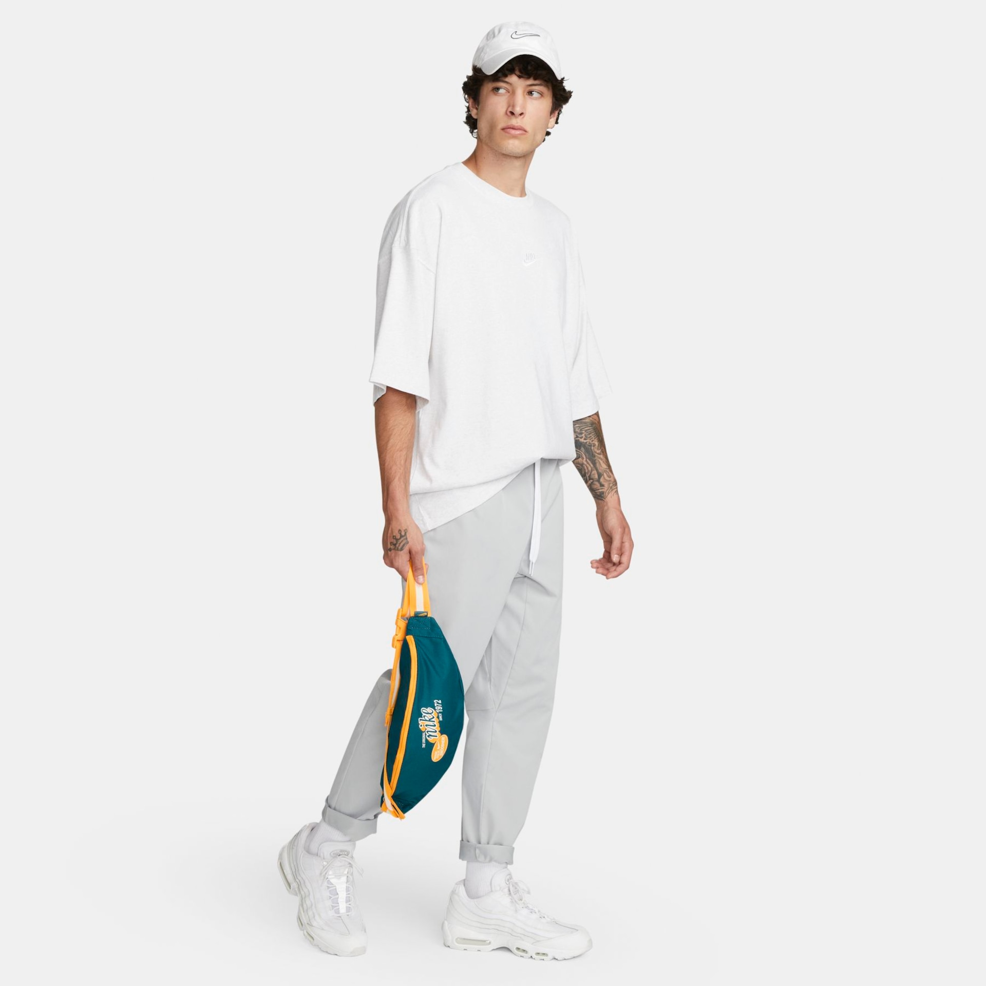 Pochete Nike Heritage Unissex - Foto 9