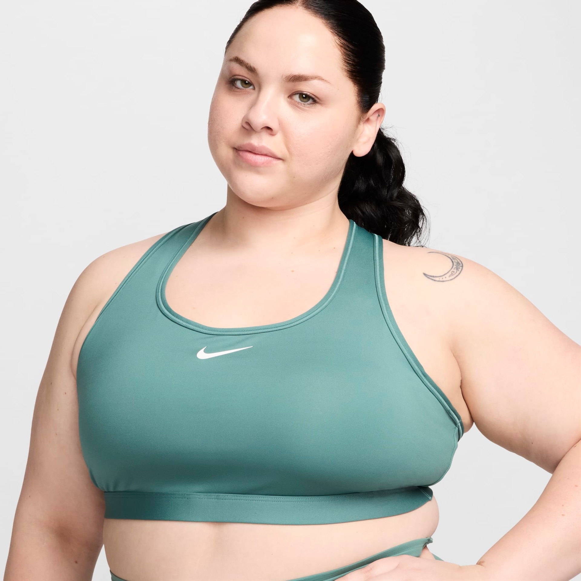 Plus Size - Top Nike Swoosh Feminino - Foto 1