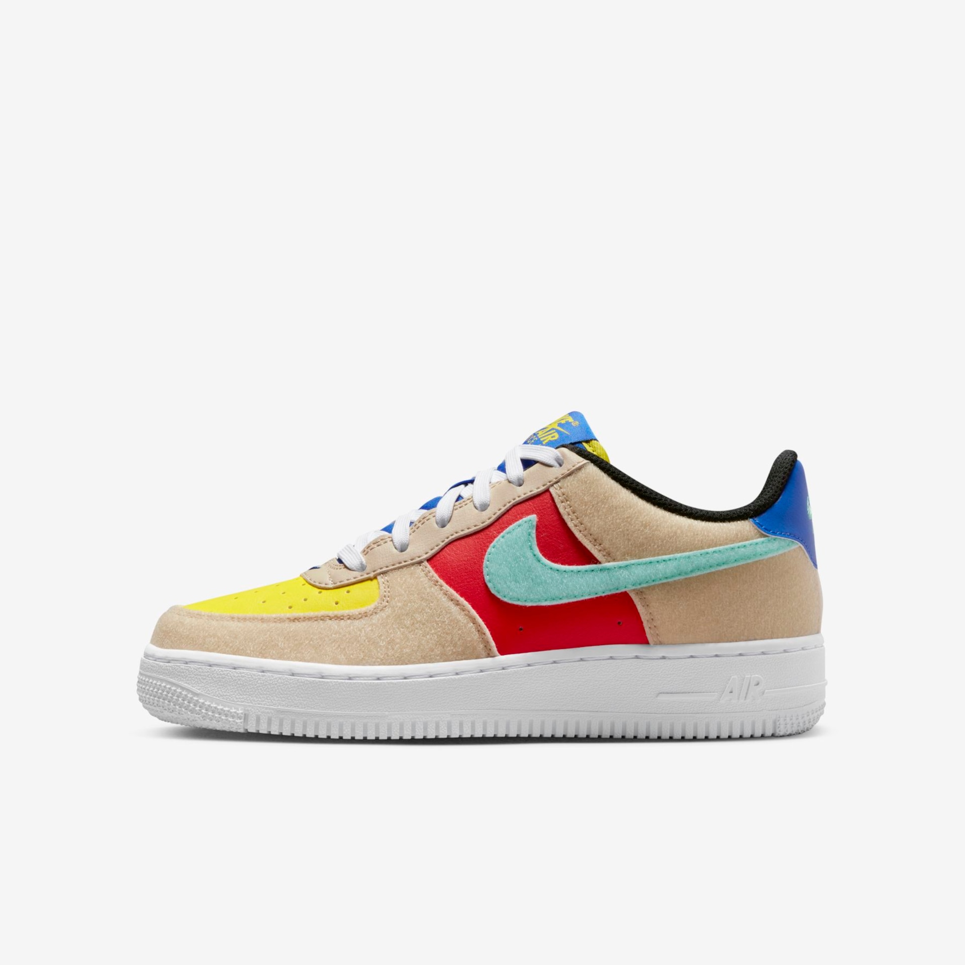 Tênis Nike Air Force 1 LV8 Infantil - Foto 1