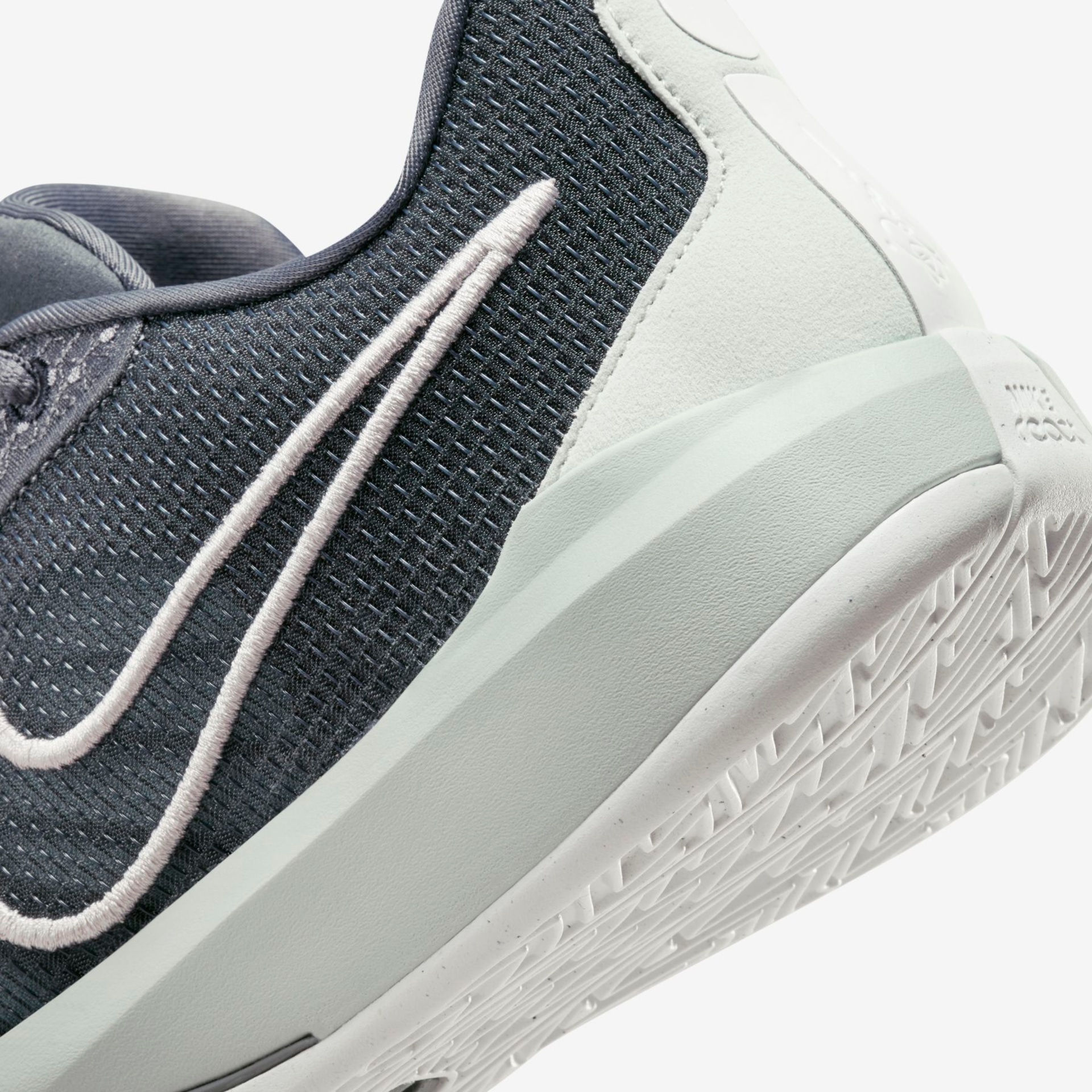 Tênis Nike ION 1 Feminino - Foto 8