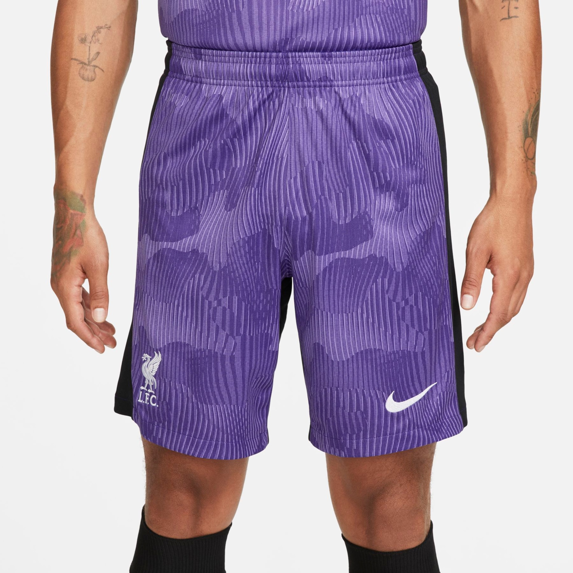 Shorts Nike Liverpool III 2023/24 Torcedor Pro Masculino - Foto 2