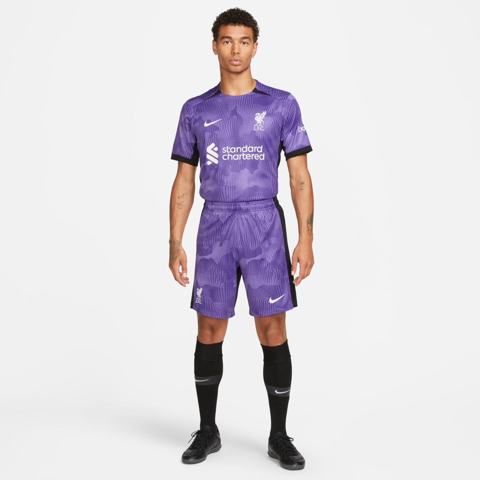 Shorts Nike Liverpool III 2023/24 Torcedor Pro Masculino - Foto 7