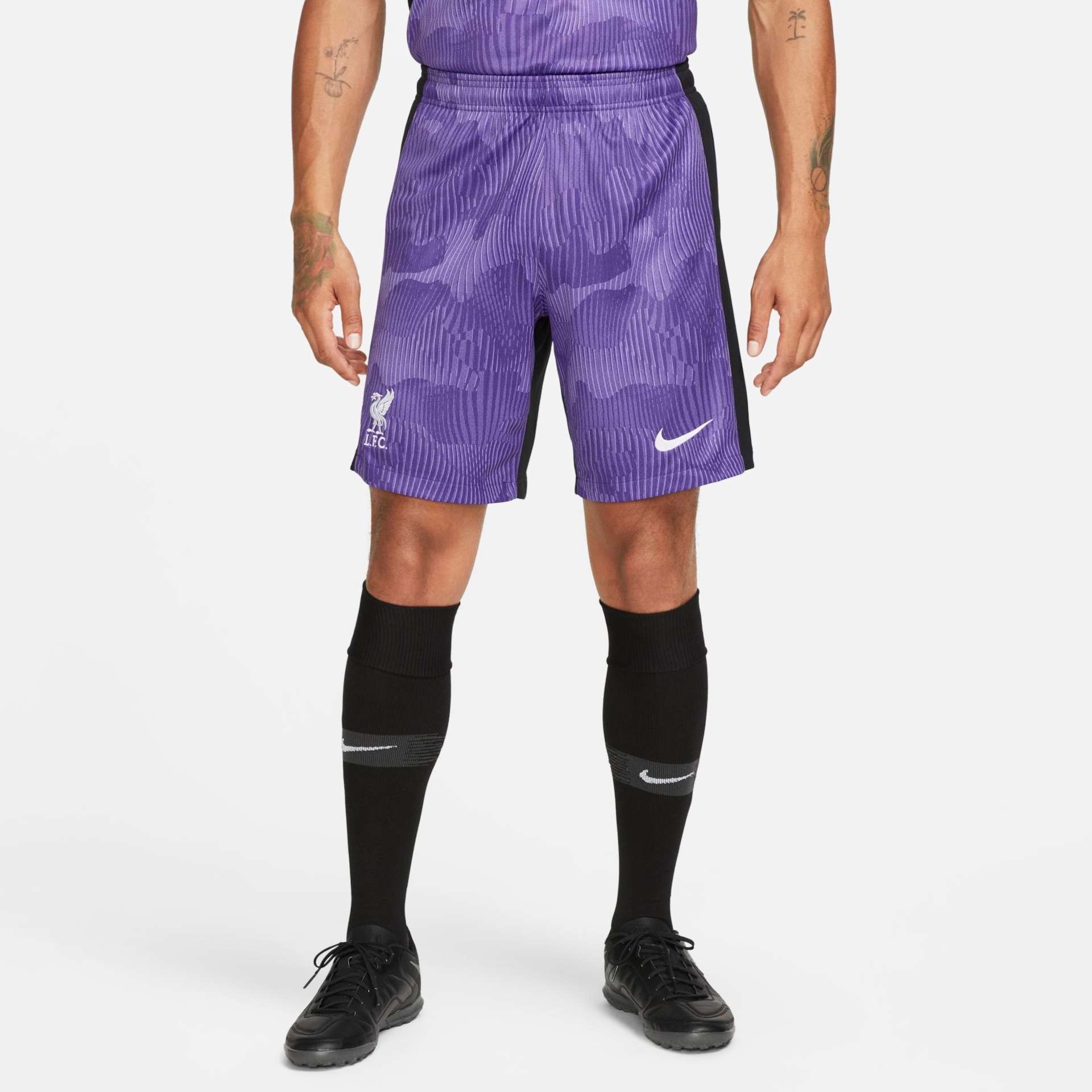 Shorts Nike Liverpool III 2023/24 Torcedor Pro Masculino - Foto 1