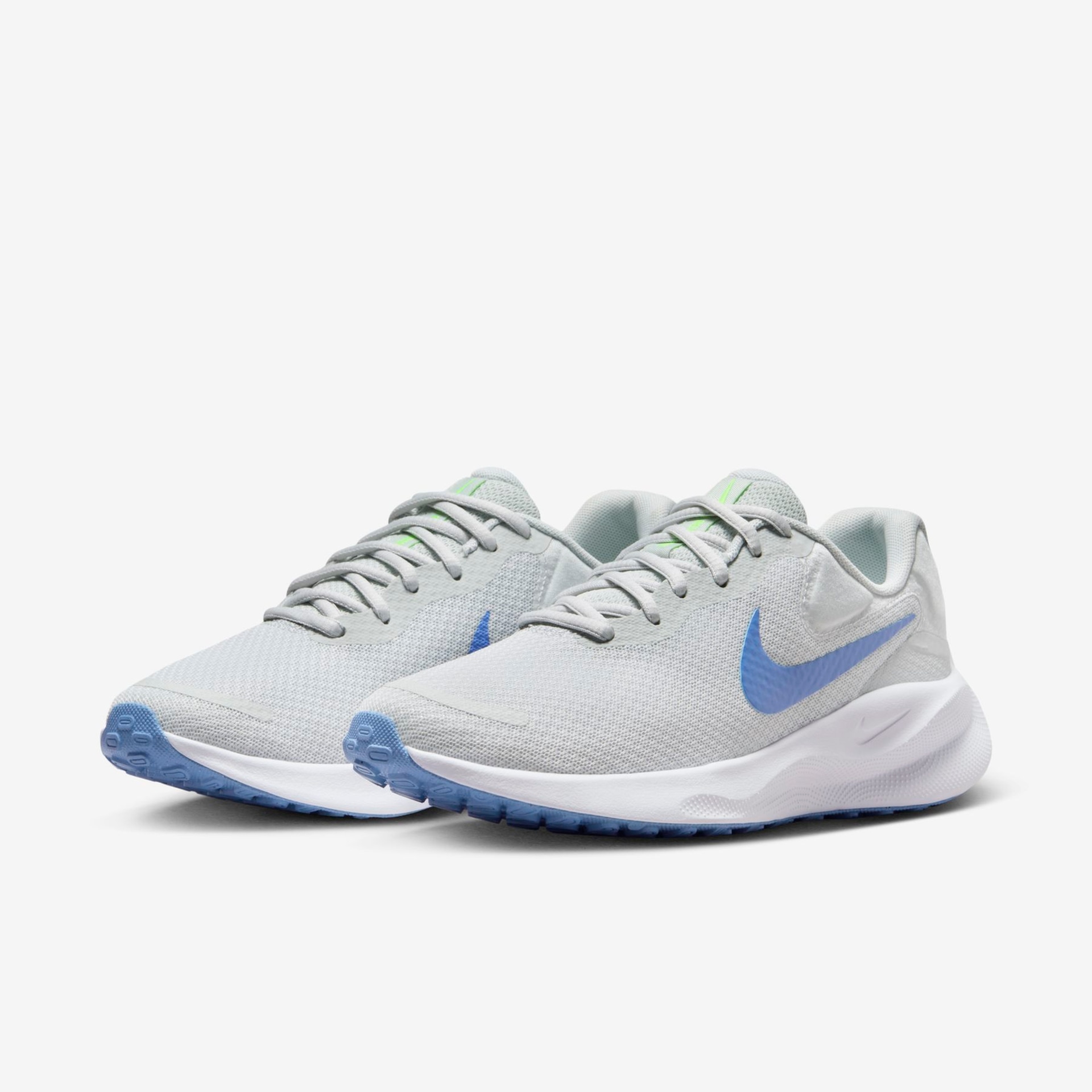 Tênis Nike Revolution 7 Feminino - Foto 5