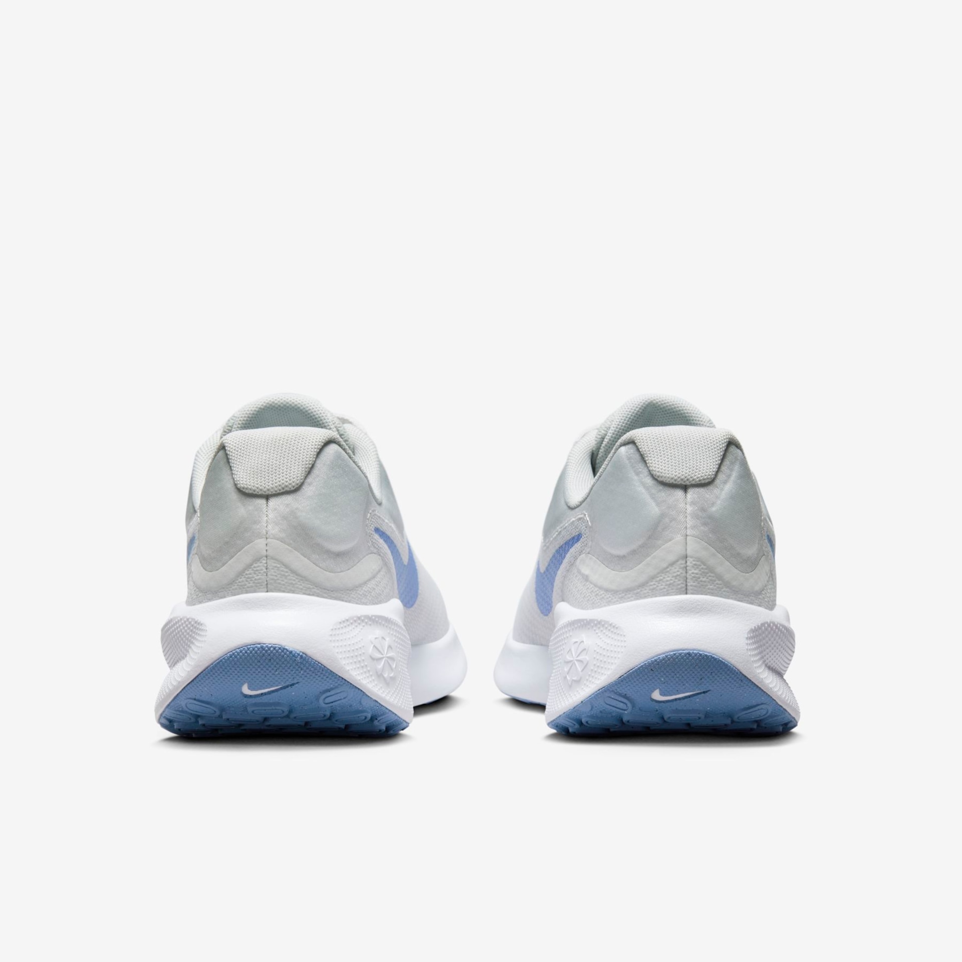 Tênis Nike Revolution 7 Feminino - Foto 6