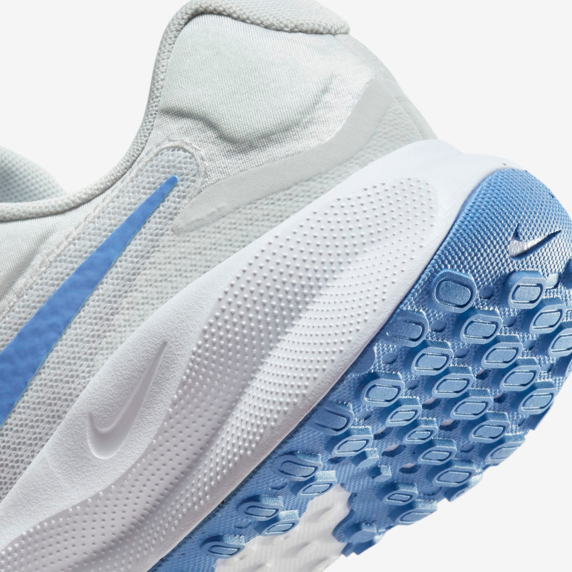 Tênis Nike Revolution 7 Feminino - Foto 8