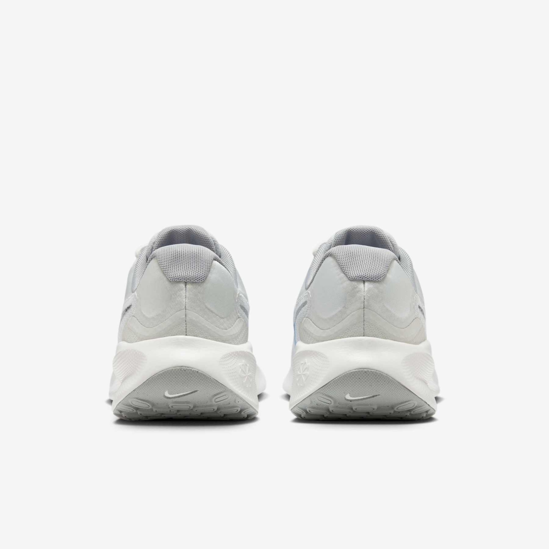 Tênis Nike Revolution 7 Feminino - Foto 6