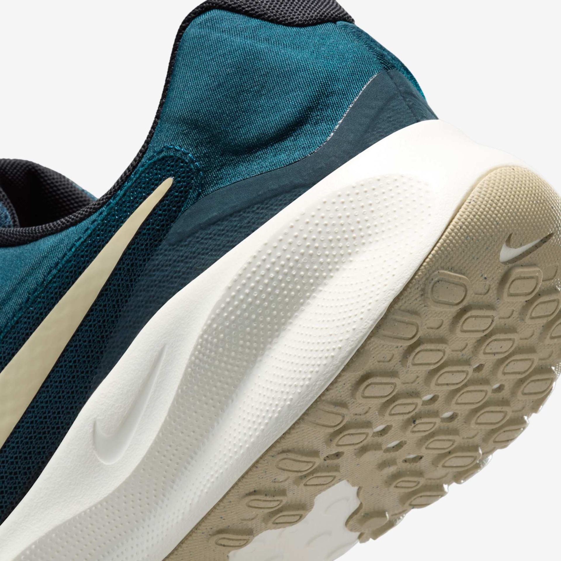 Tênis Nike Revolution 7 Masculino - Foto 8