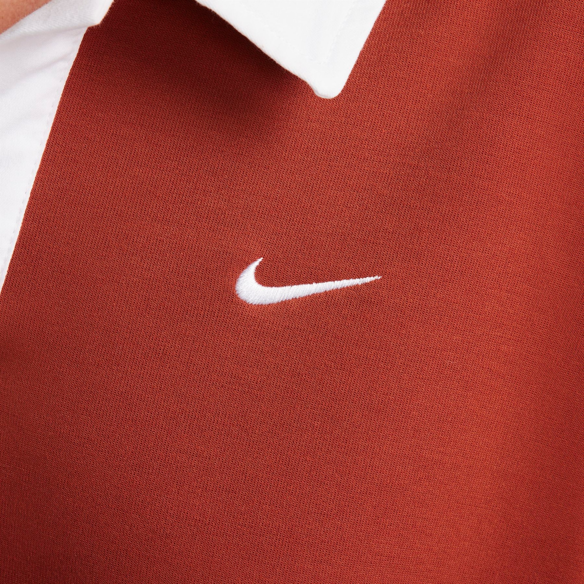 Camisa Polo Nike Sportswear Essential Feminina - Foto 4