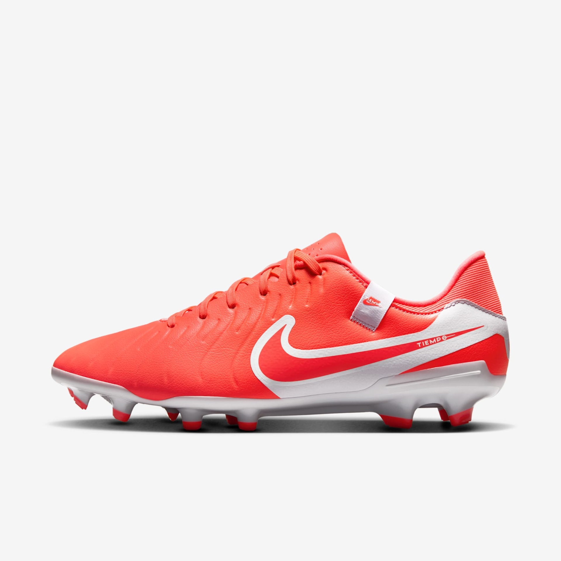 Chuteira Nike Tiempo 10 Academy Campo - Foto 1