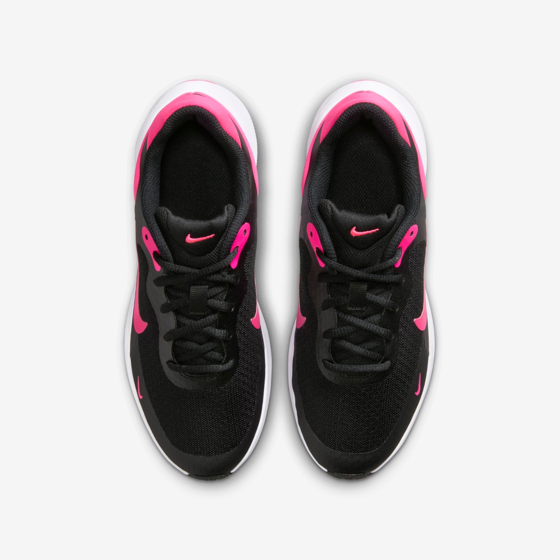 Tênis Nike Revolution 7 Infantil - Foto 4