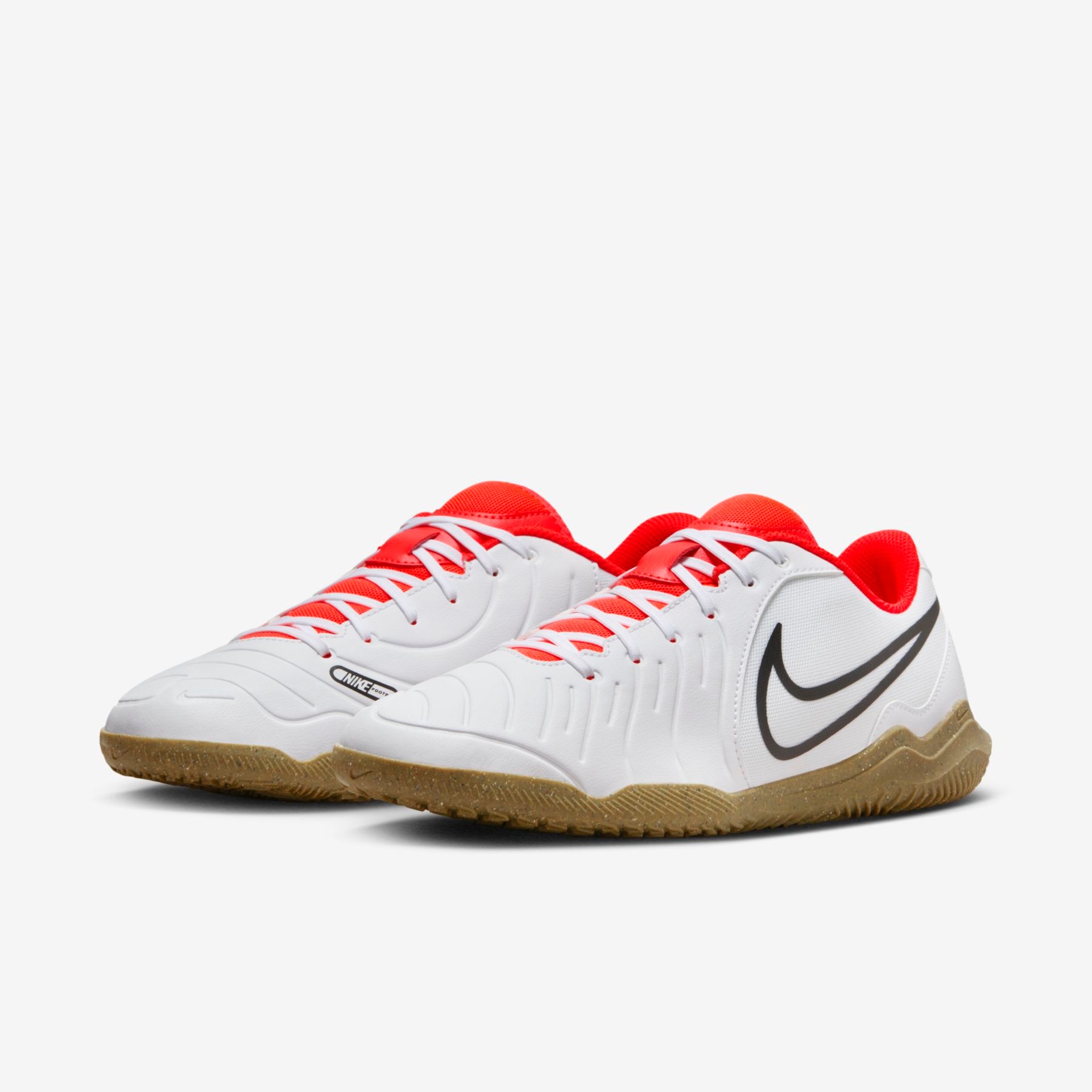 Chuteira Nike Tiempo 10 Club Futsal - Foto 5