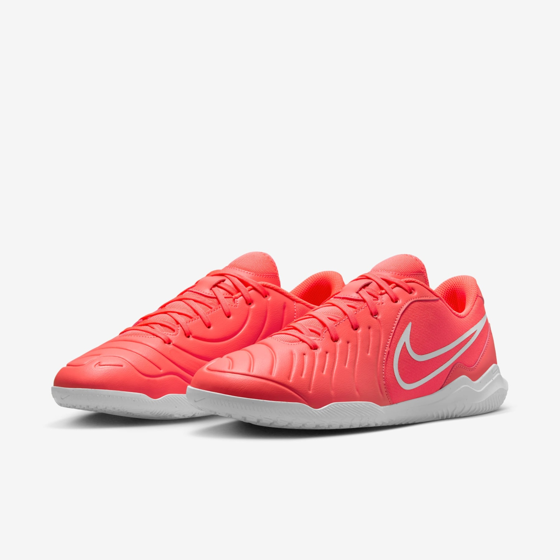 Chuteira Nike Tiempo 10 Club Futsal - Foto 5