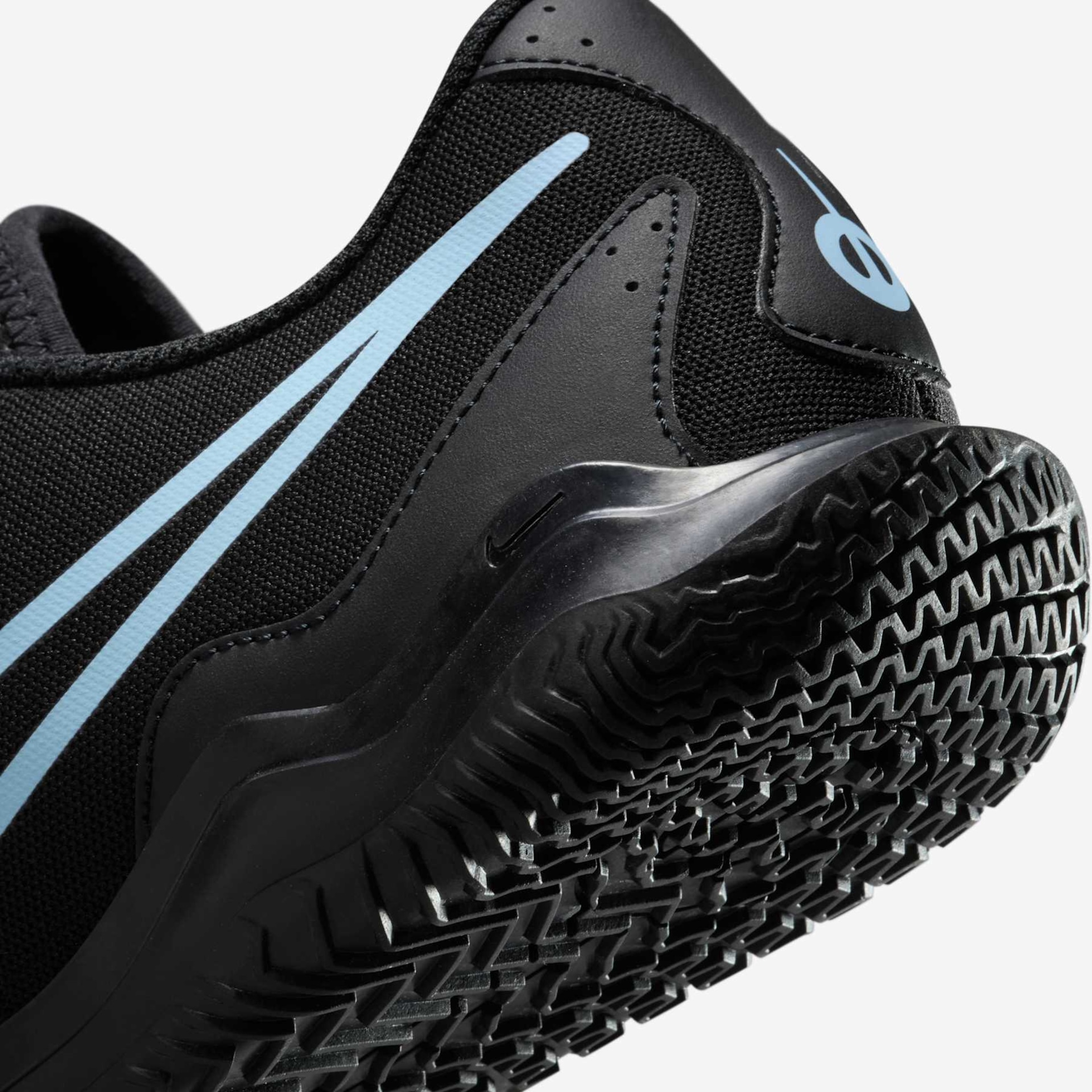 Chuteira Nike Tiempo 10 Club Futsal - Foto 8