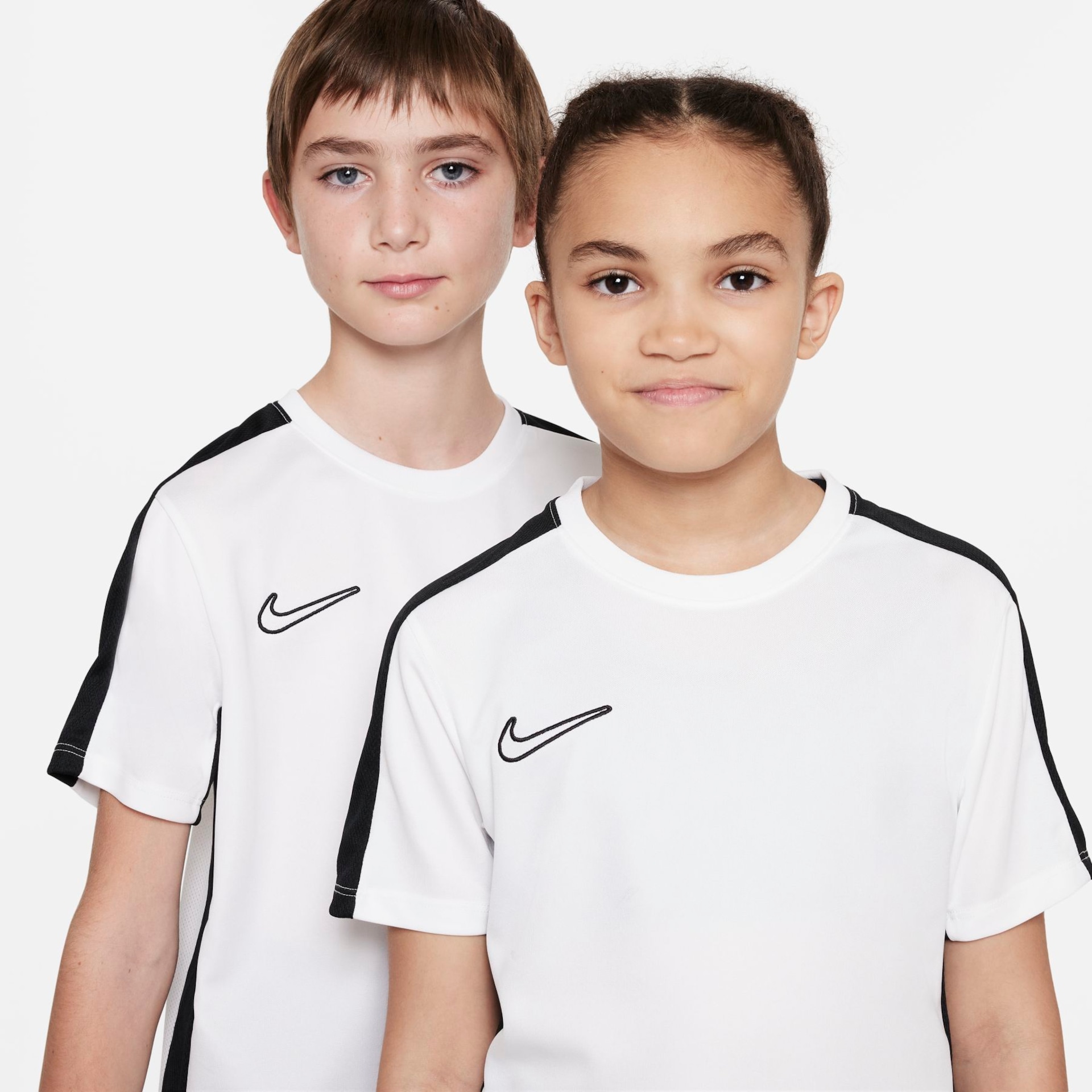 Camiseta Nike Dri-FIT Academy 23 Infantil - Foto 3