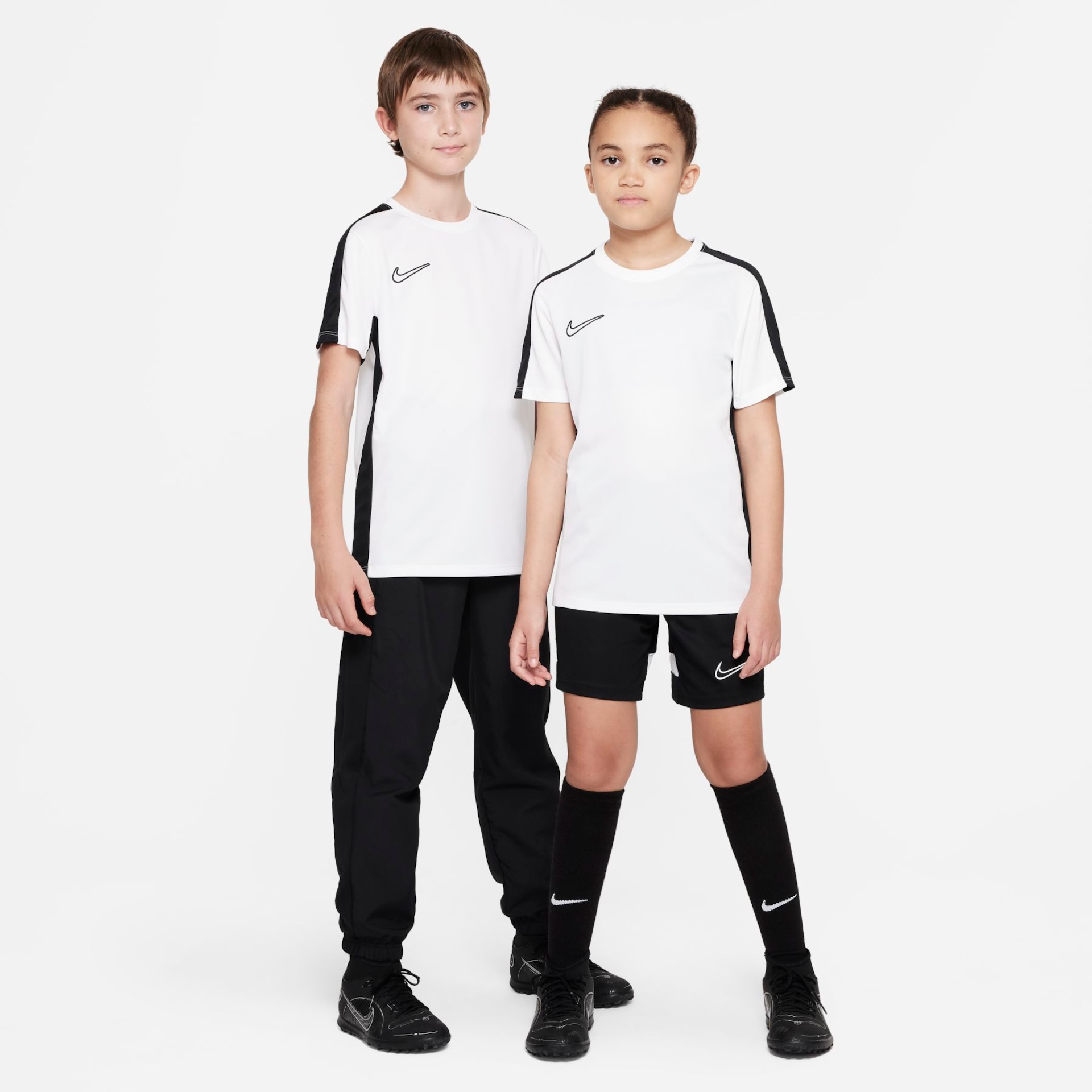 Camiseta Nike Dri-FIT Academy 23 Infantil - Foto 4