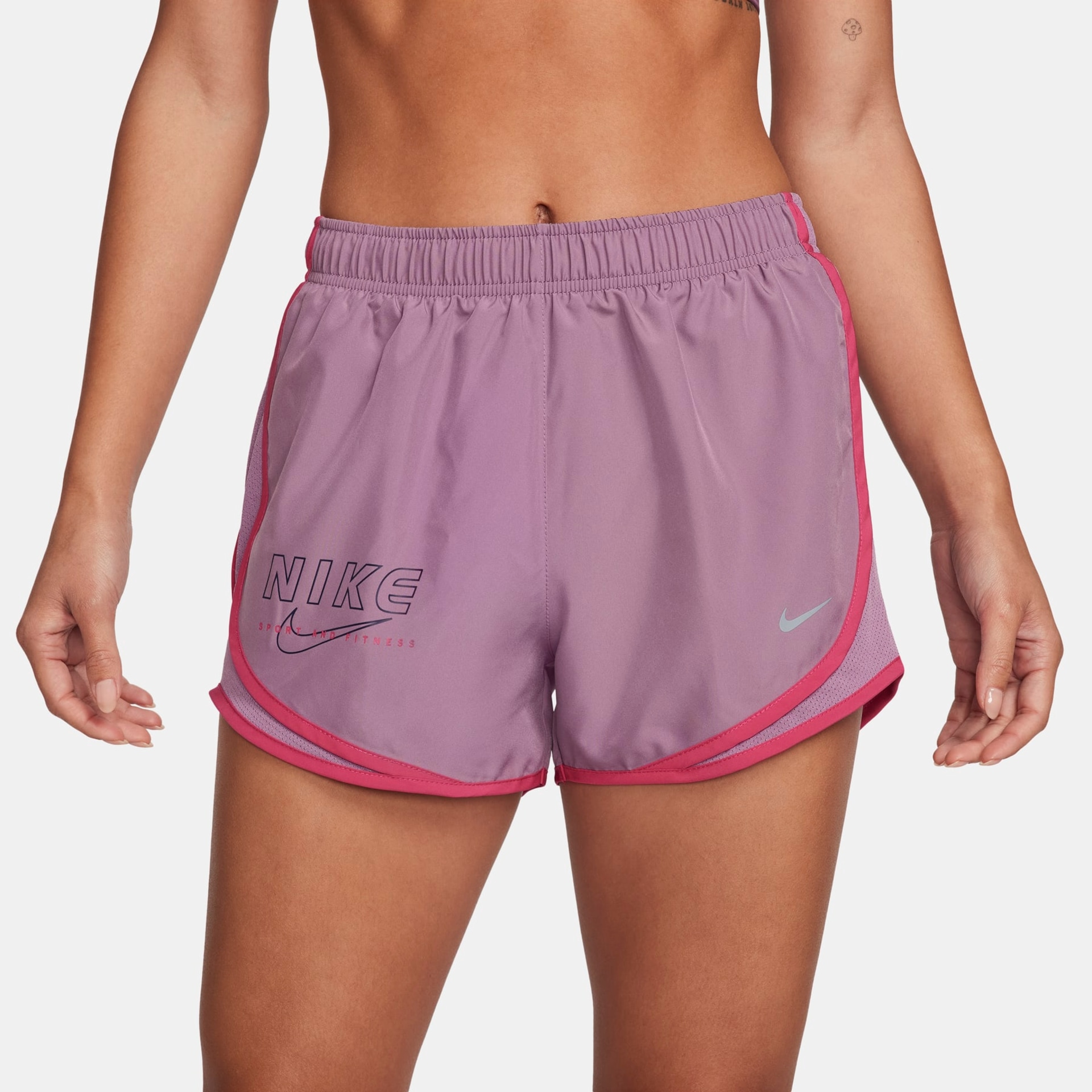 Shorts Nike One Tempo Feminino - Foto 8