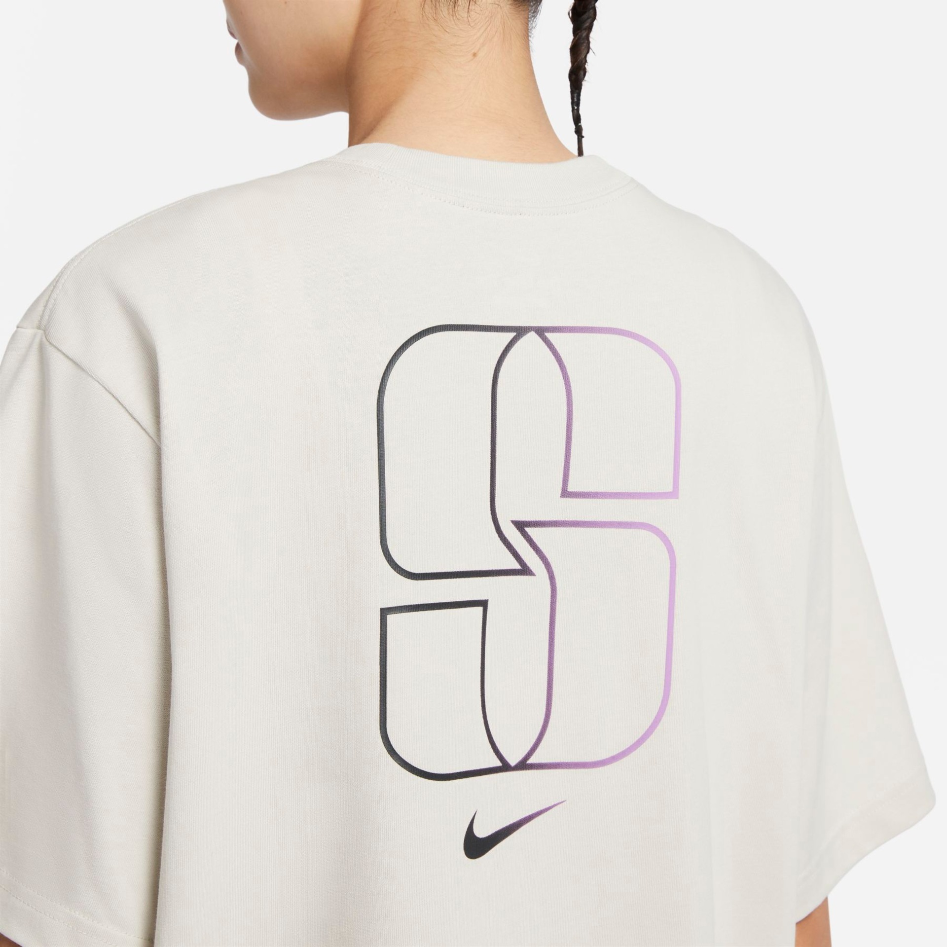 Camiseta Nike Sabrina Feminina - Foto 4