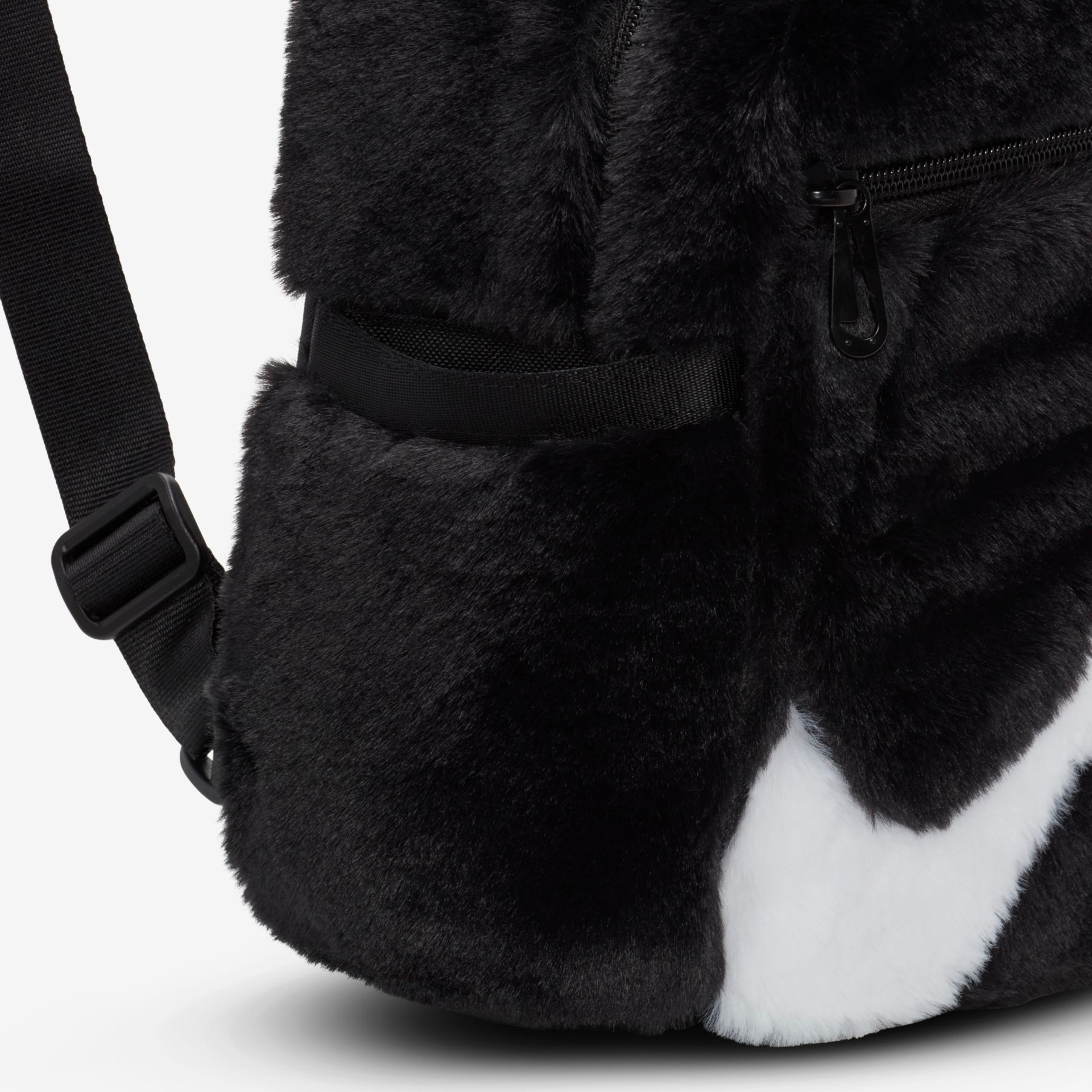 Mochila Nike Sportswear Futura 365 Feminina - Foto 7