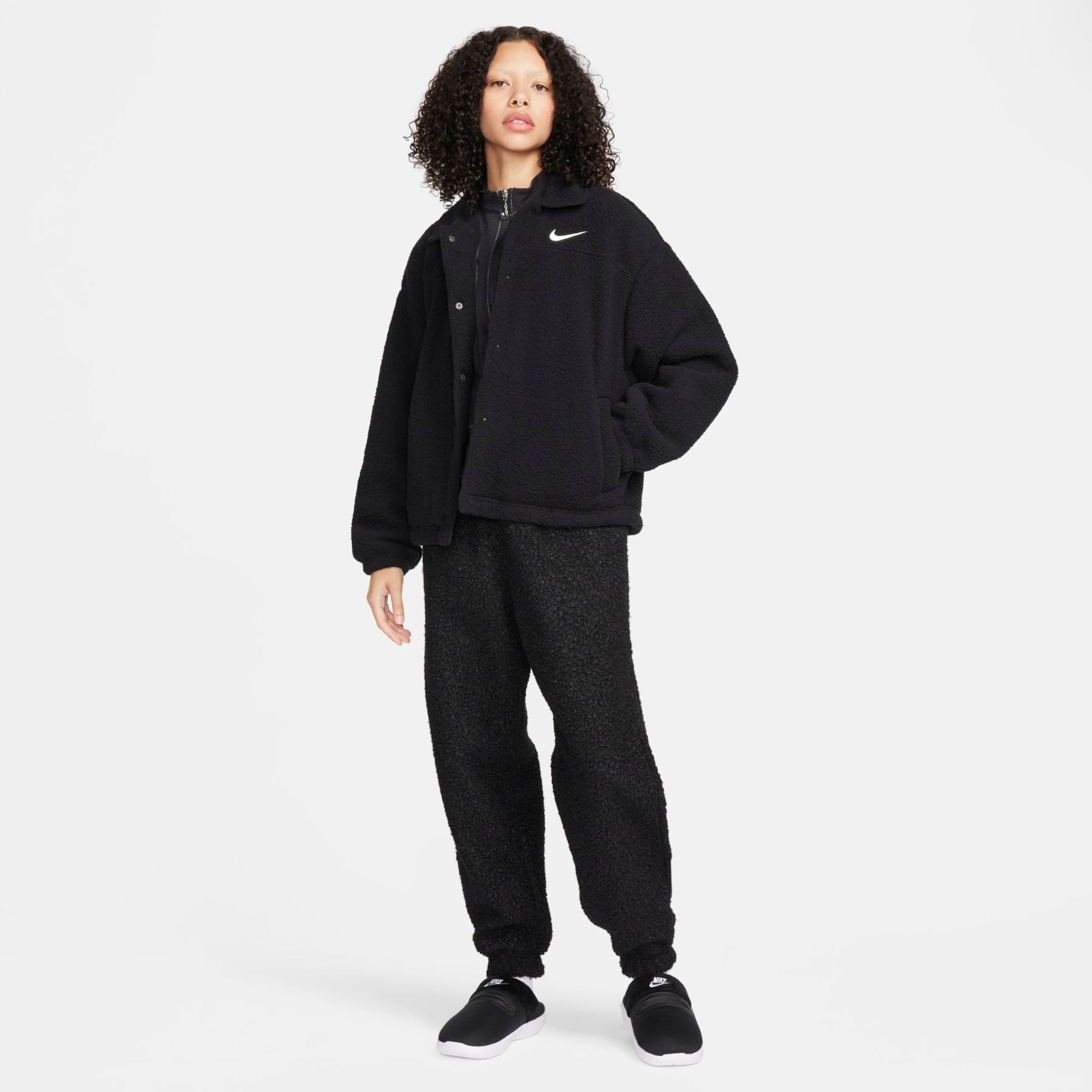 Jaqueta Nike Sportswear Sherpa Feminina - Foto 6