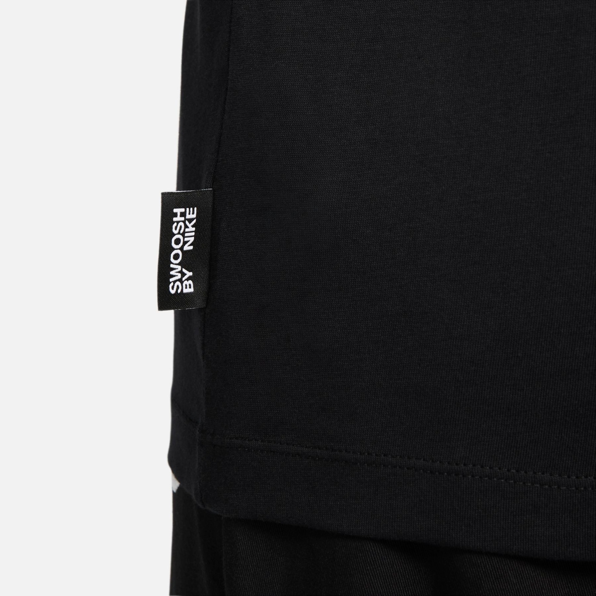 Camiseta Nike Sportswear Masculina - Foto 6