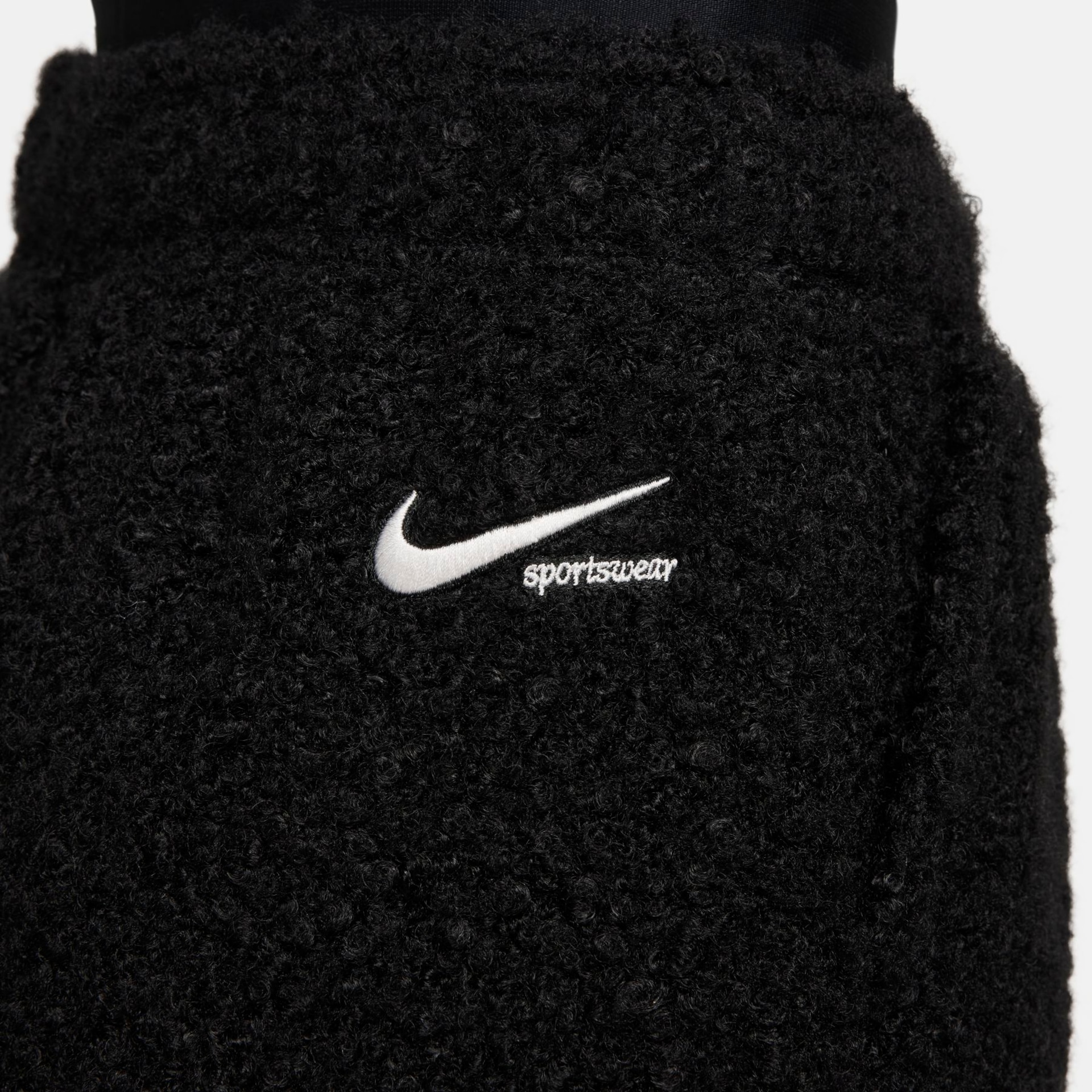 Calça Nike Sportswear Sherpa Feminina - Foto 5