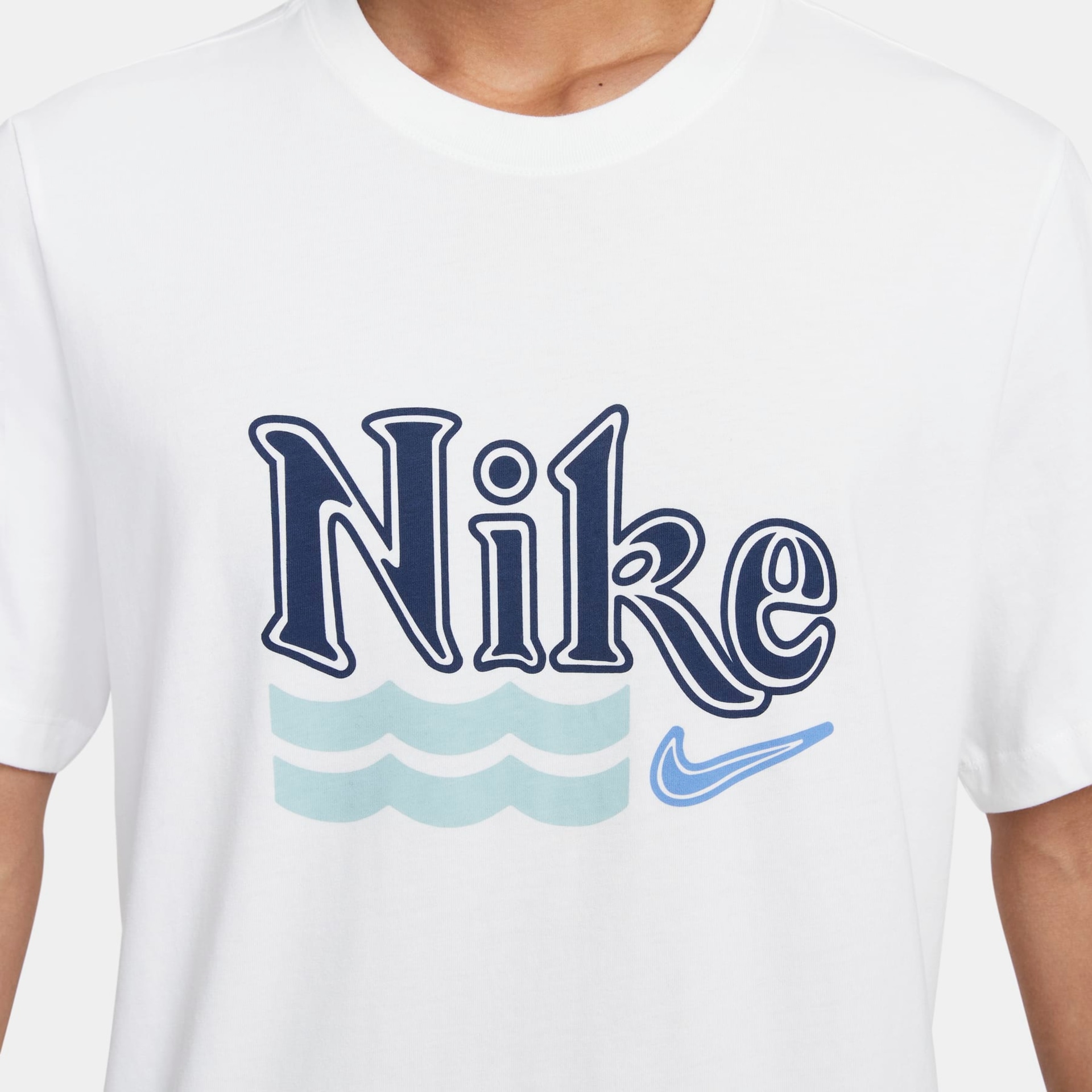 Camiseta Nike Sportswear UV Masculina - Foto 3