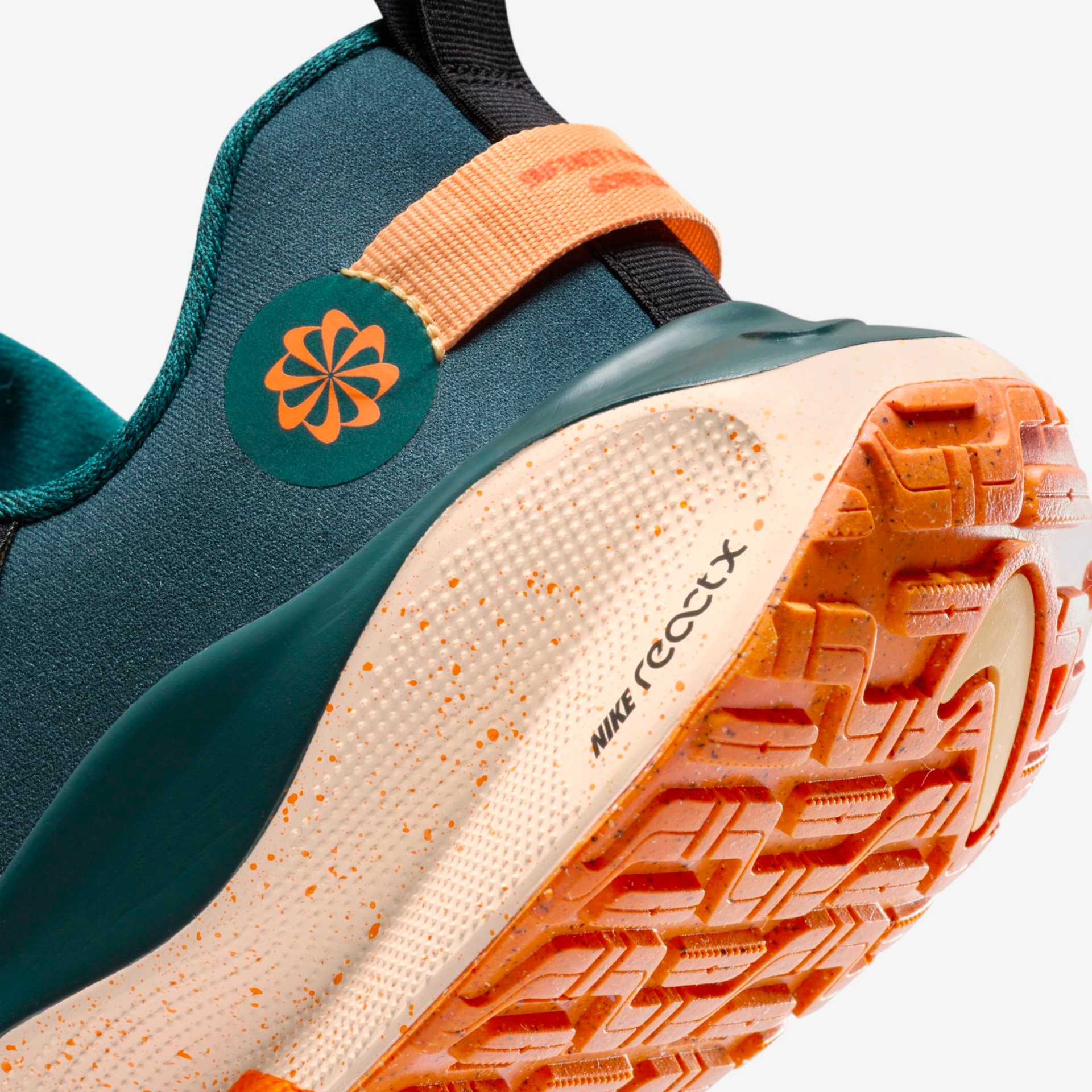 Tênis Nike Infinity Run 4 GORE-TEX Masculino - Foto 9