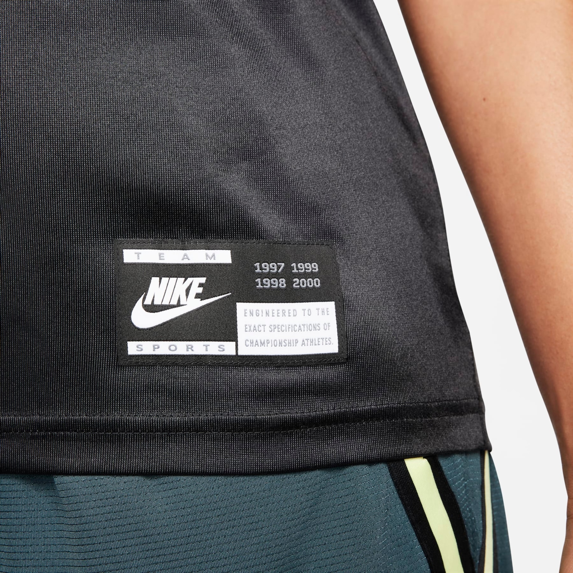 Regata Nike Dri-FIT Feminina - Foto 3