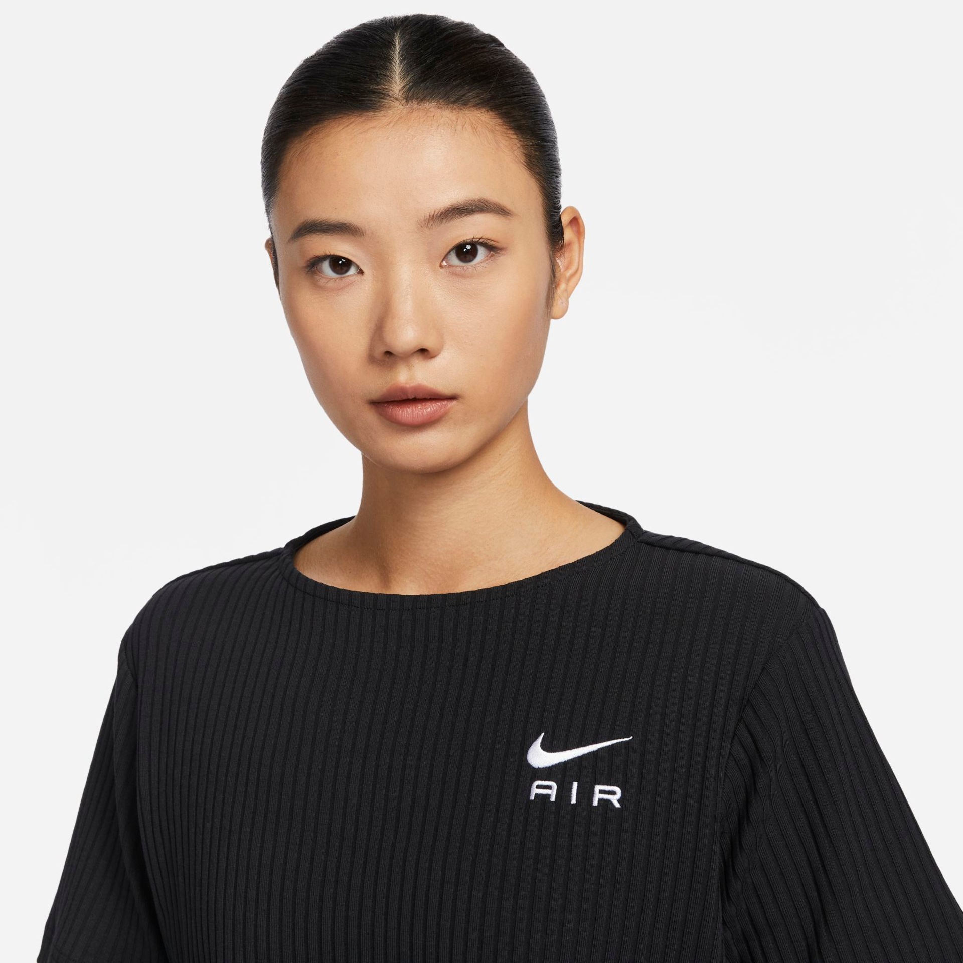 Camiseta Nike Sportswear Feminina - Foto 3