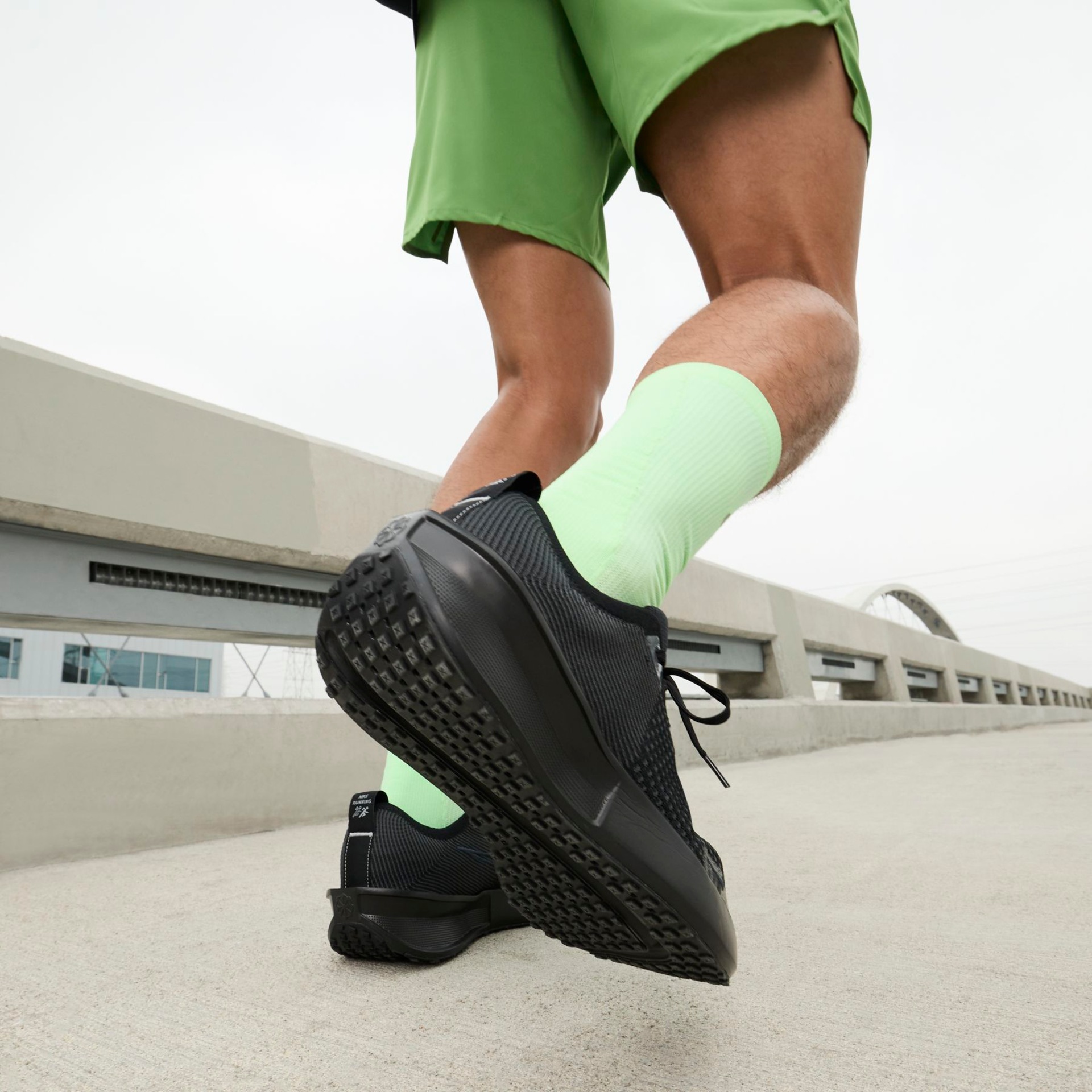 Tênis Nike Interact Run SE Masculino - Foto 2