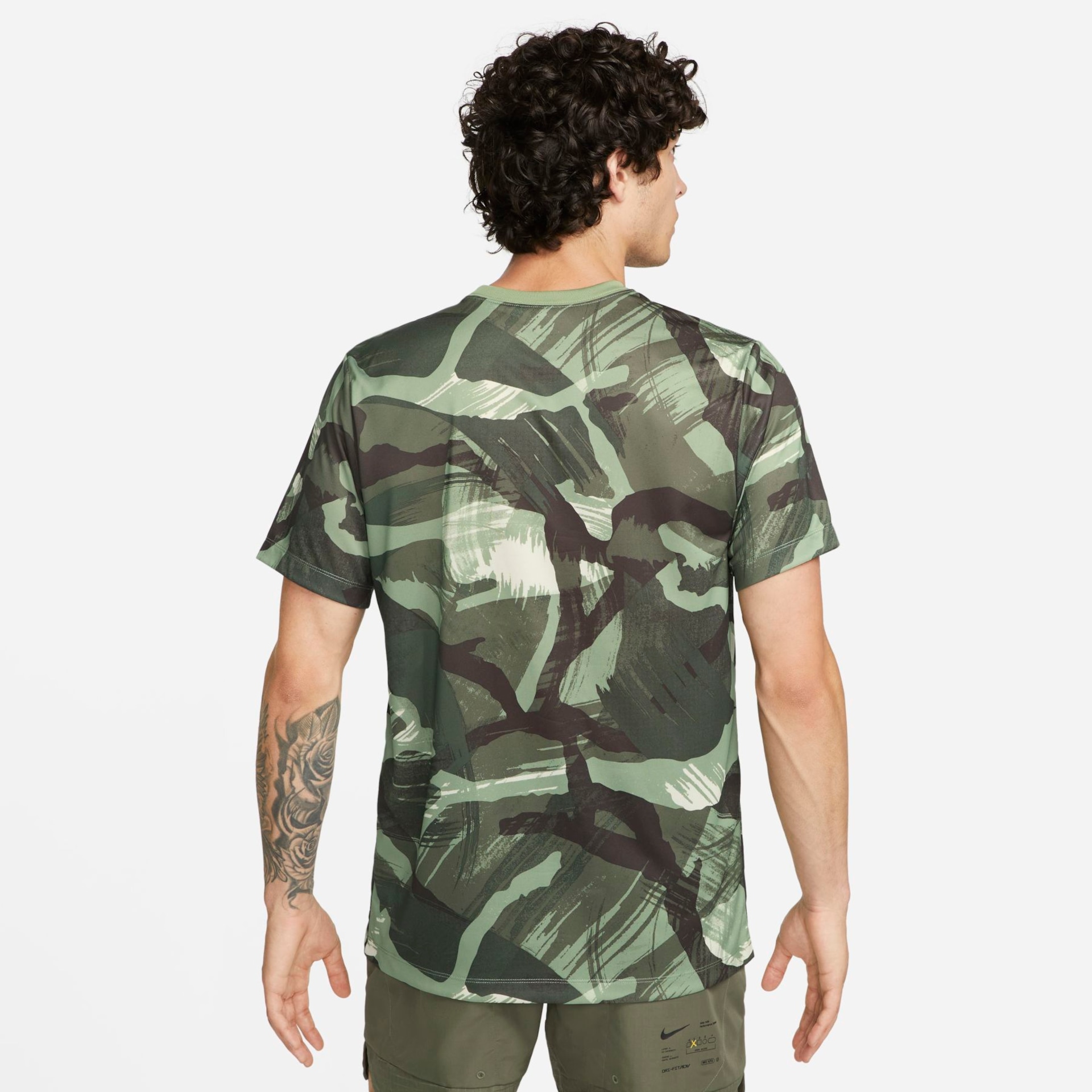 Camiseta Nike Camo Dri-FIT Legend Masculina - Foto 2