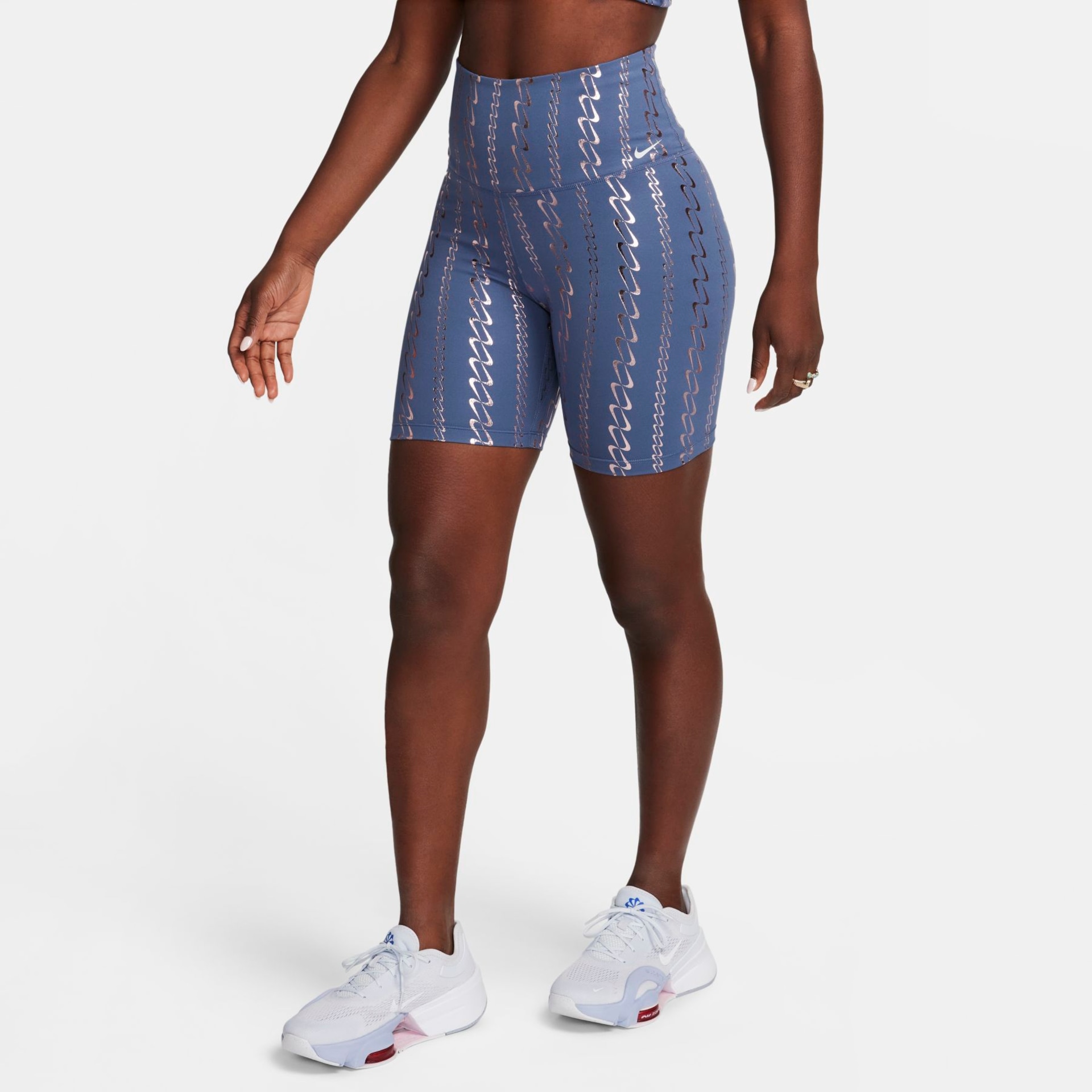 Shorts Nike One Feminino - Foto 1