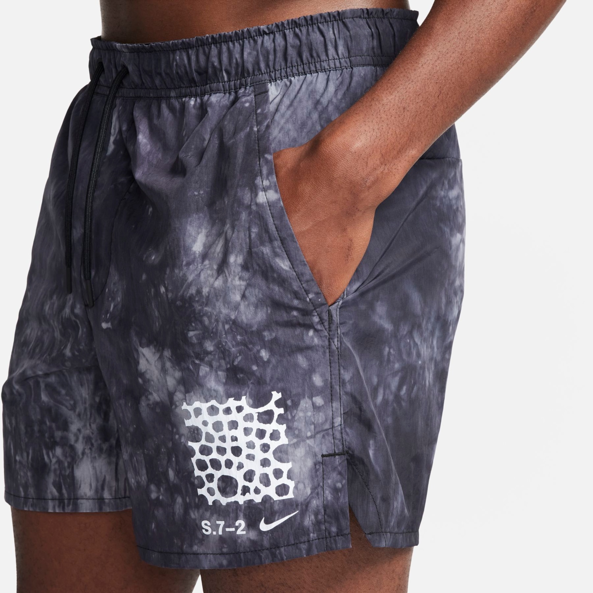 Shorts Nike Studio '72 Unlimited Masculino - Foto 4