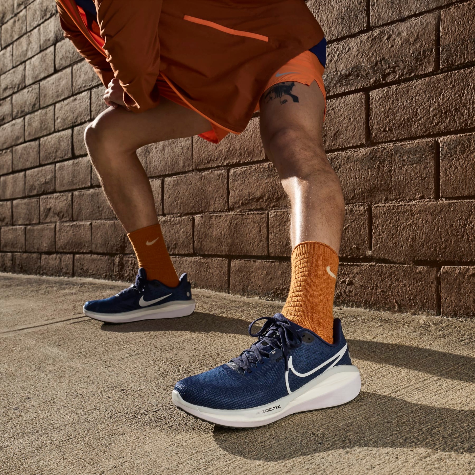 Tênis Nike Vomero 17 Masculino - Foto 2