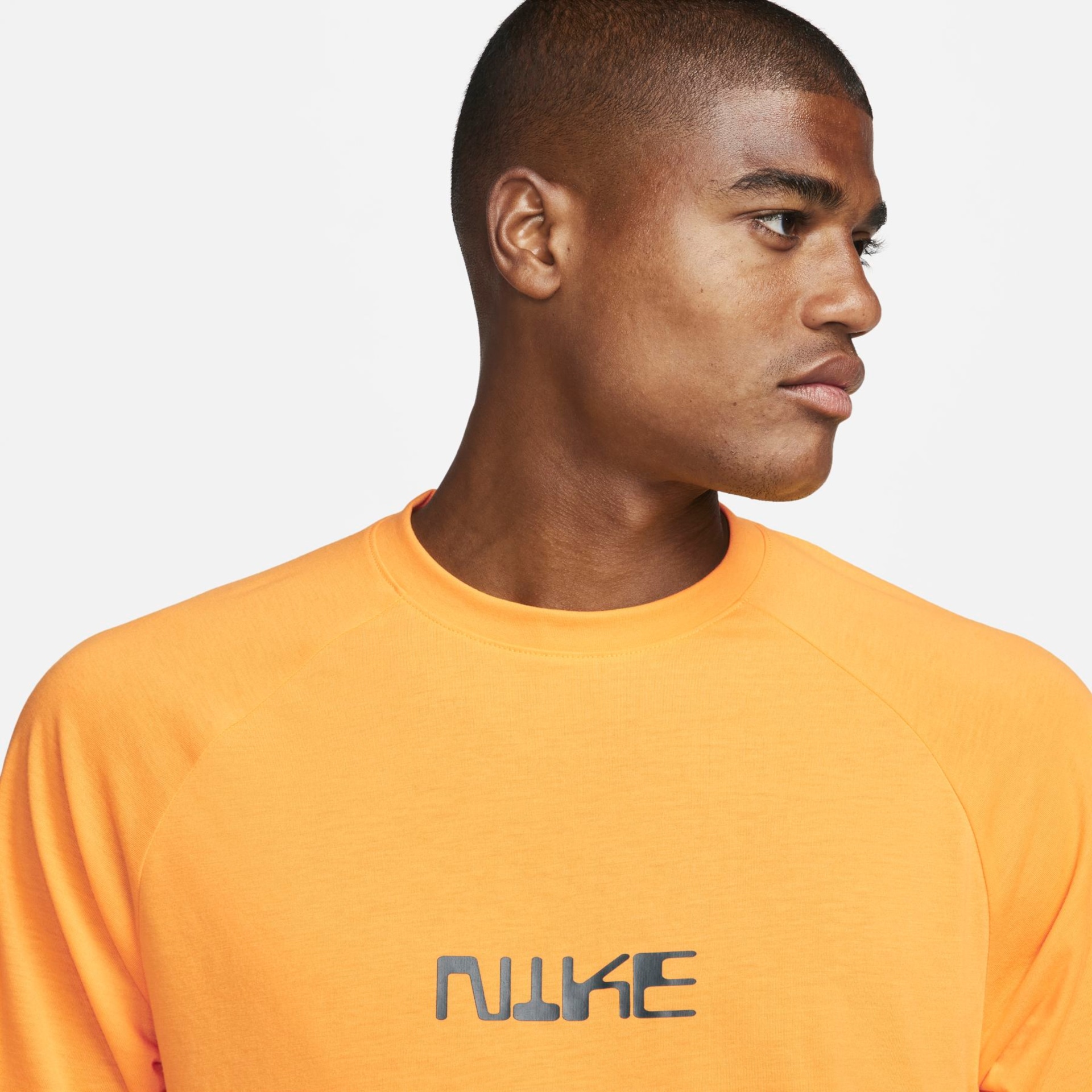 Camiseta Nike Dri-FIT Masculina - Foto 3