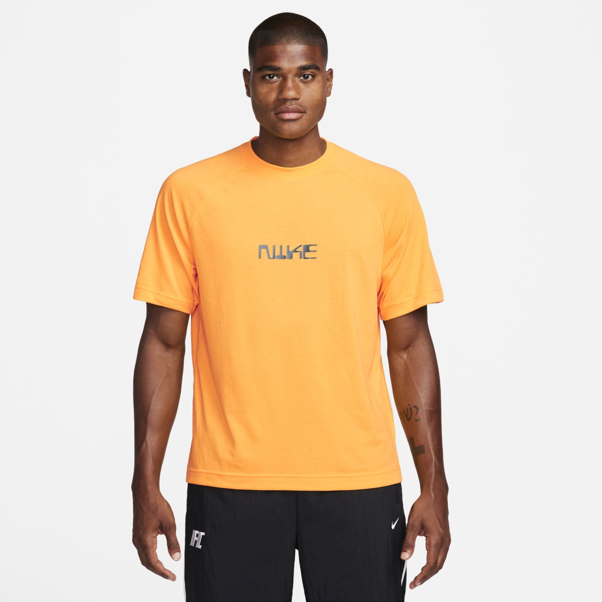 Camiseta Nike Dri-FIT Masculina - Foto 1