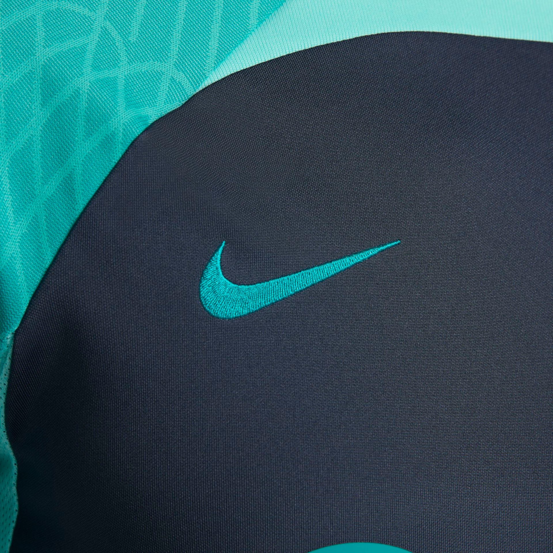 Camiseta Nike Dri-FIT Barcelona III Strike Masculina - Foto 5