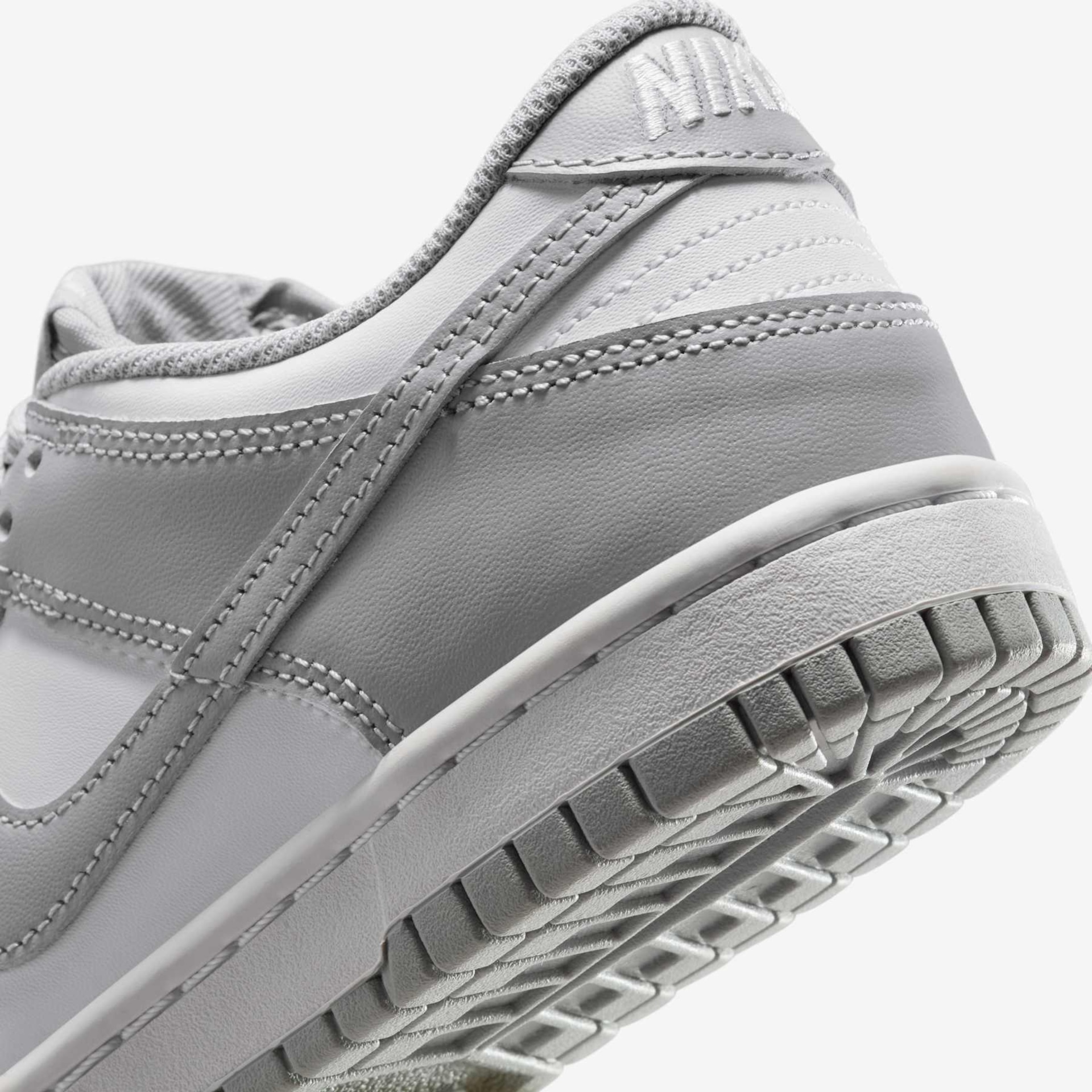 Tênis Nike Dunk Low Infantil - Foto 8