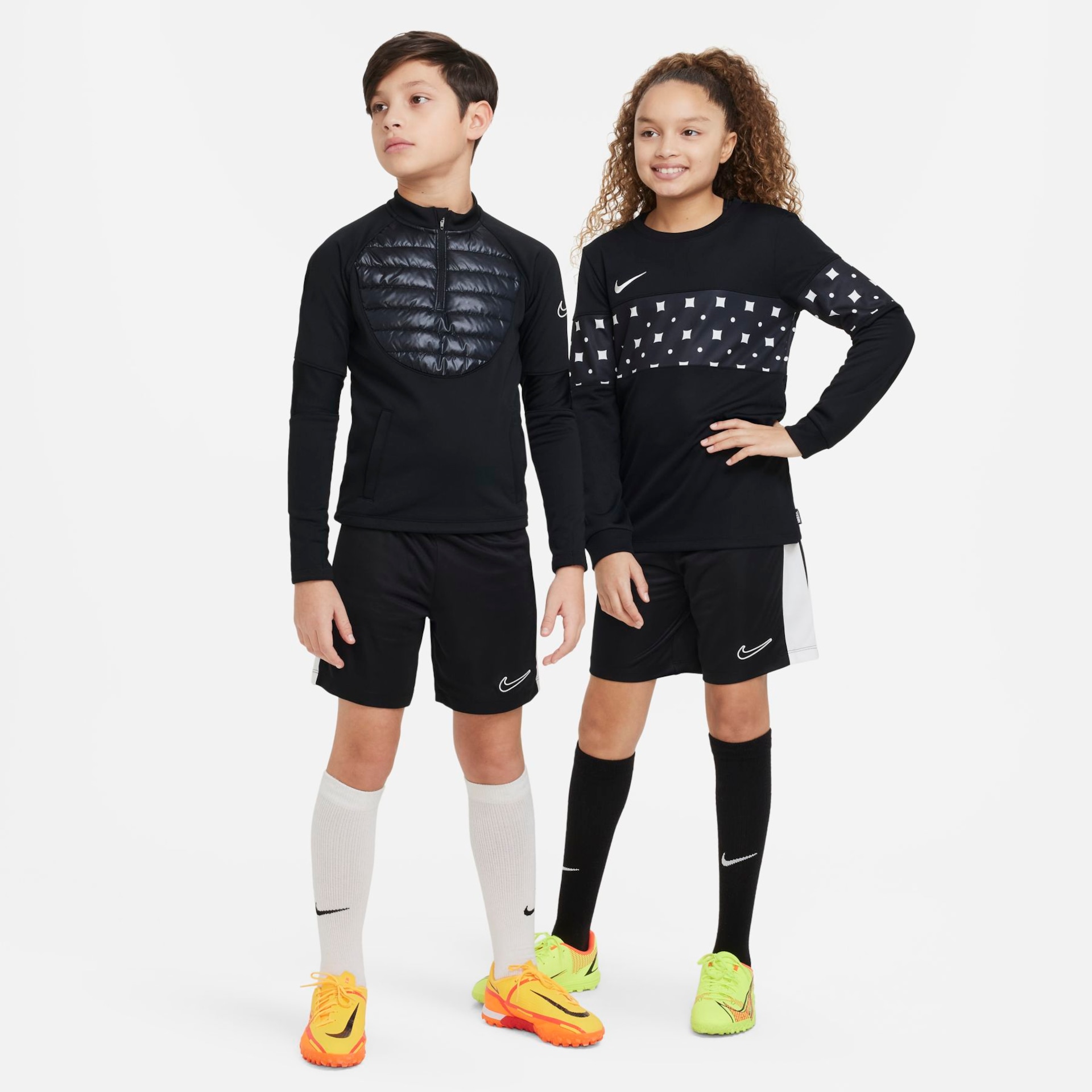 Shorts Nike Dri-FIT Academy 23 Infantil - Foto 7