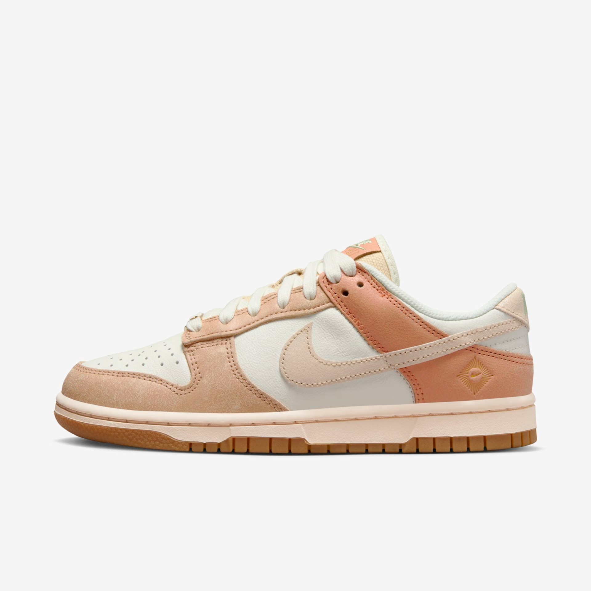 Imagem principal de Women's Dunk Low SE