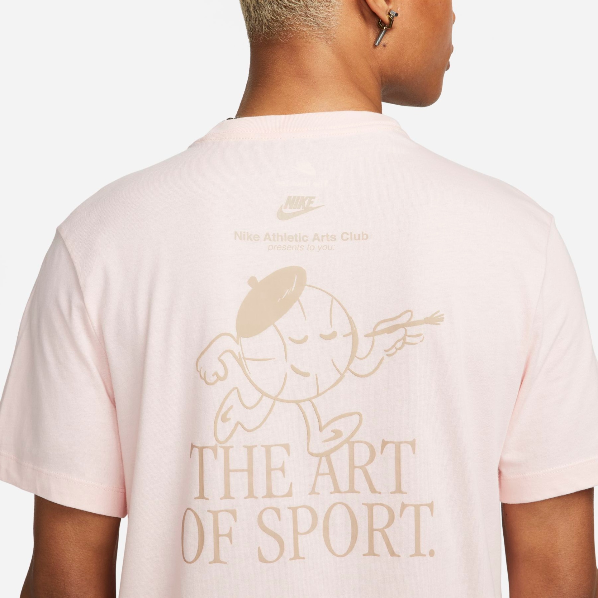 Camiseta Nike Sportswear Masculina - Foto 5
