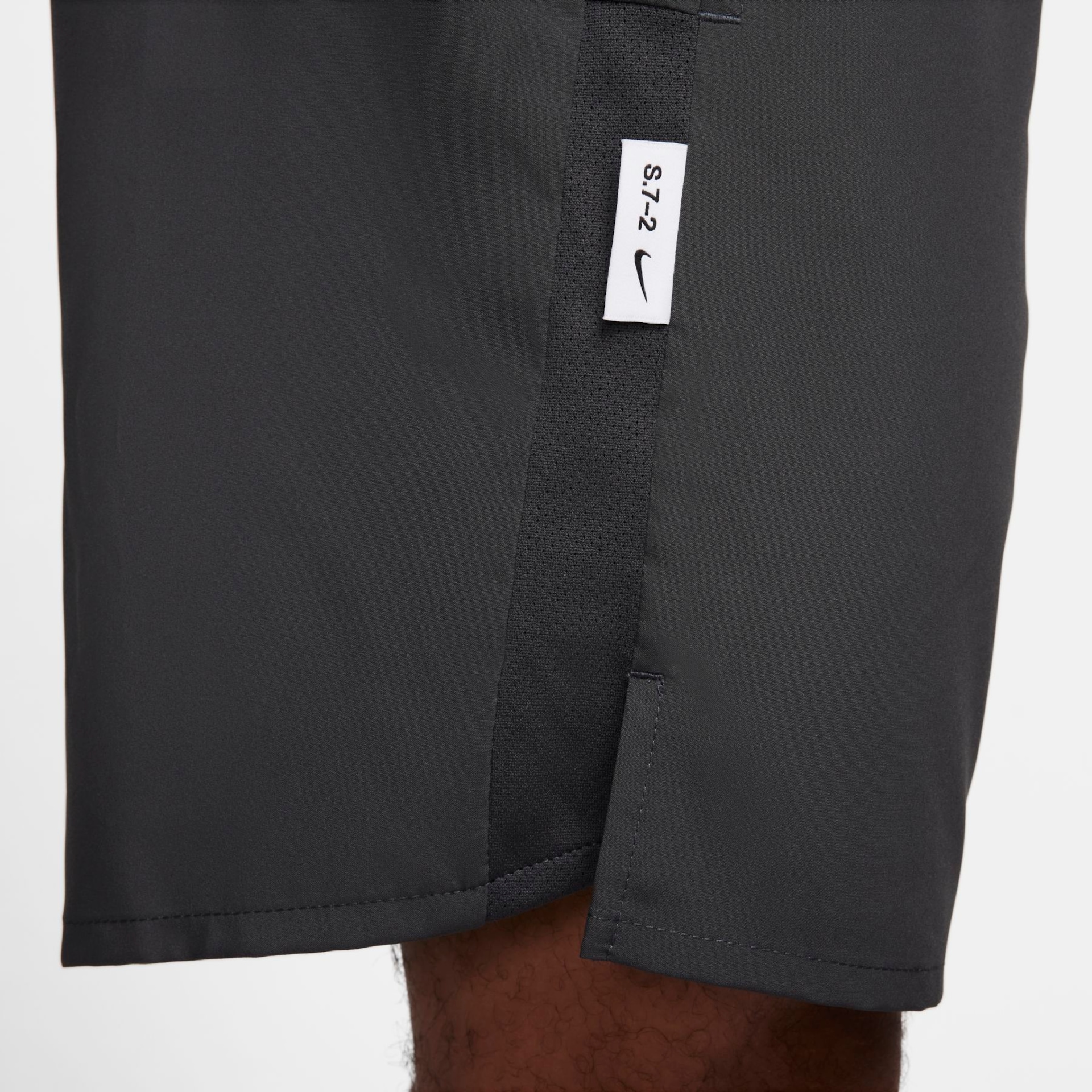 Shorts Nike Challenger Masculino - Foto 8