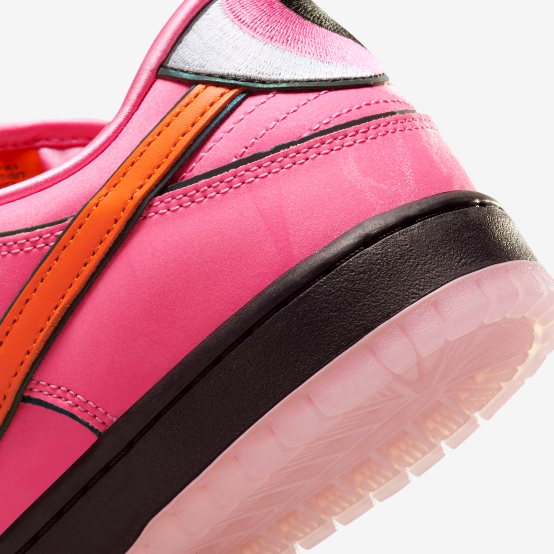 The Powerpuff Girls x Nike SB Dunk Low - Foto 8