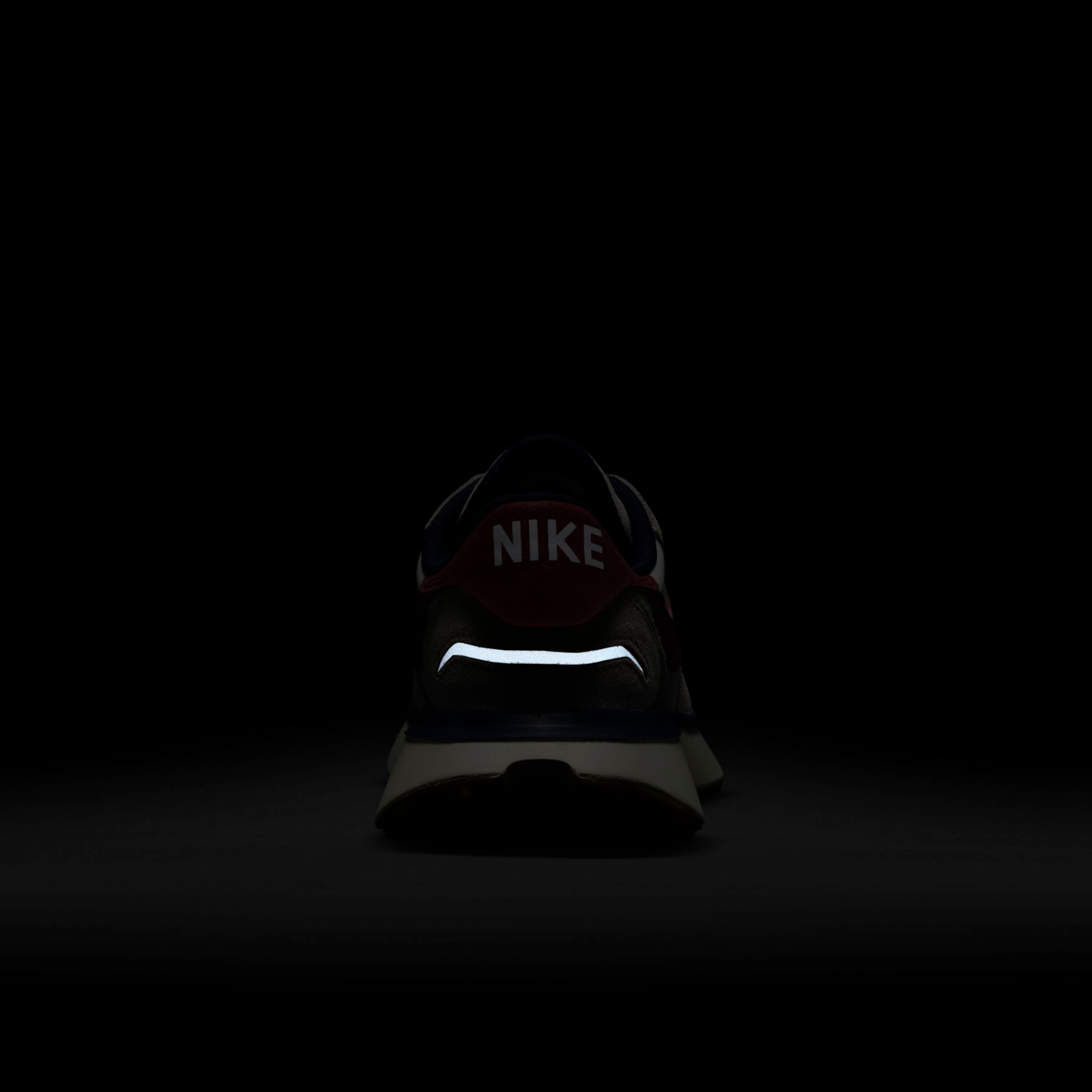 Tênis Nike Phoenx Waffle Feminino - Foto 11