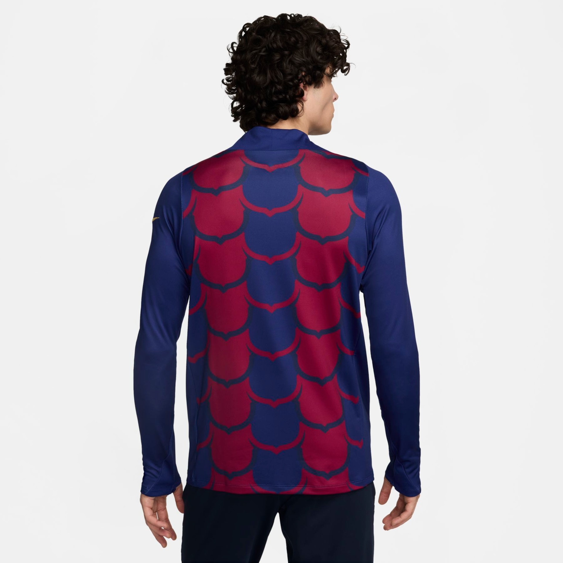 Camiseta Nike Barcelona Strike Masculina - Foto 2