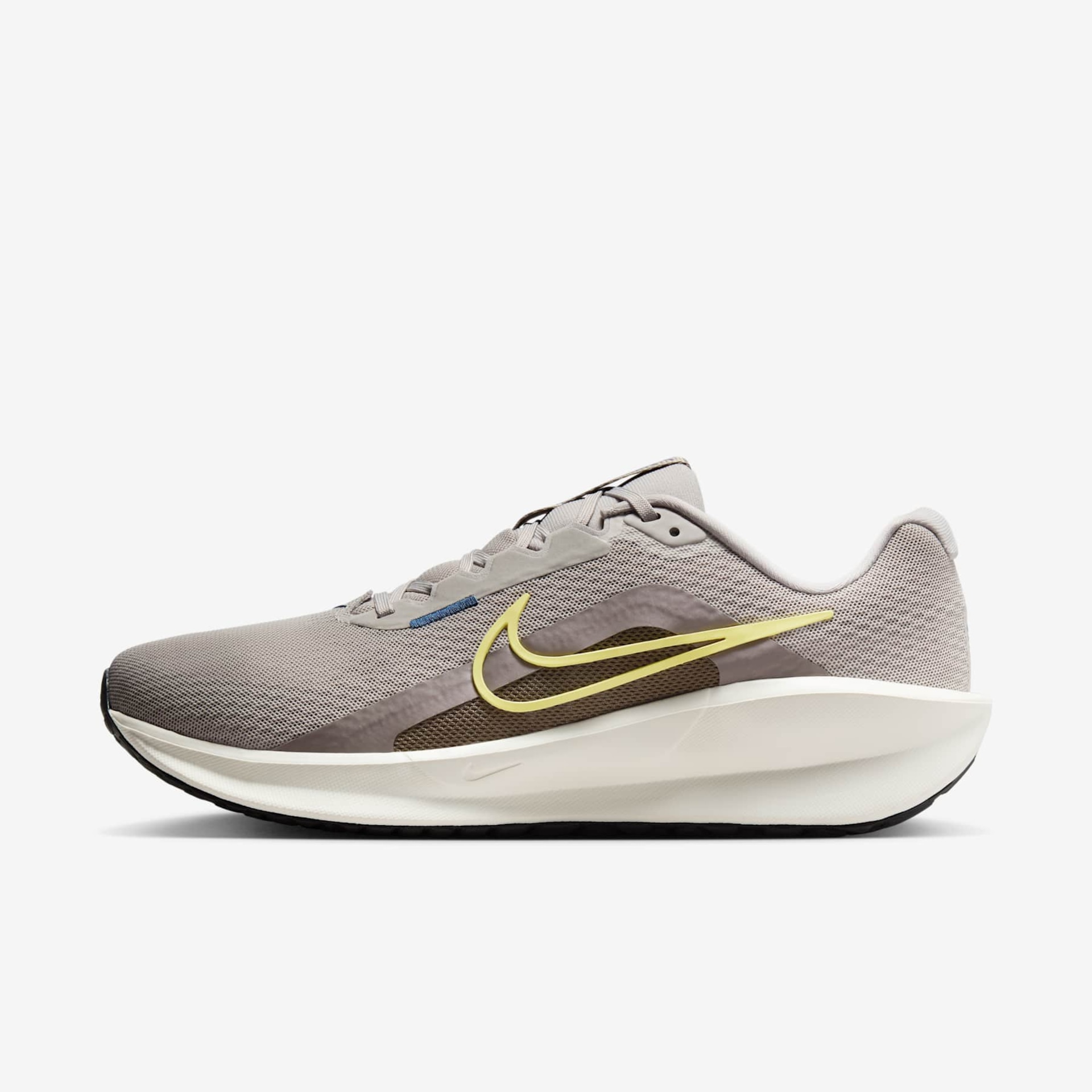 Tênis Nike Downshifter 13 Masculino - Foto 1