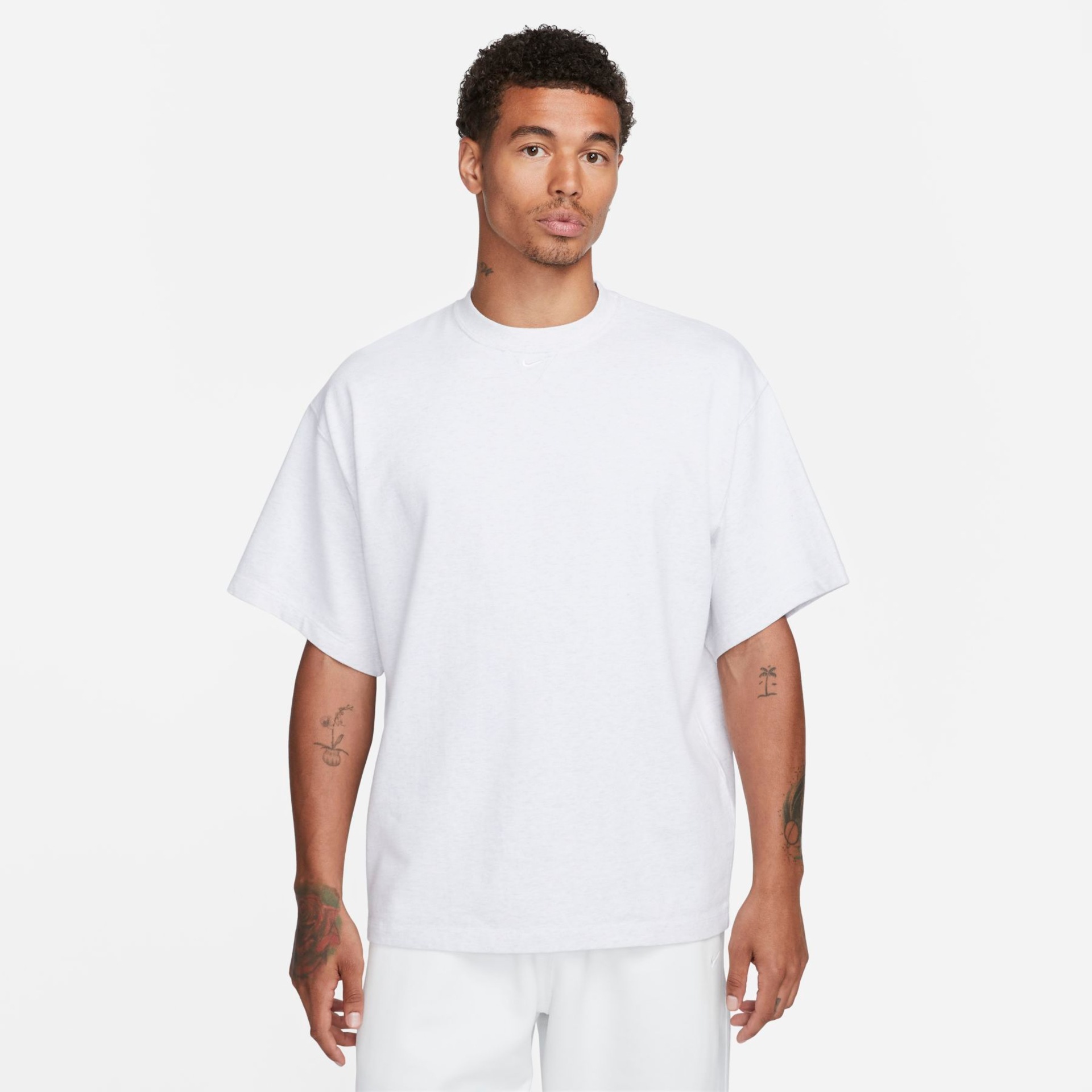 Camiseta Nike Solo Swoosh Masculina - Foto 1