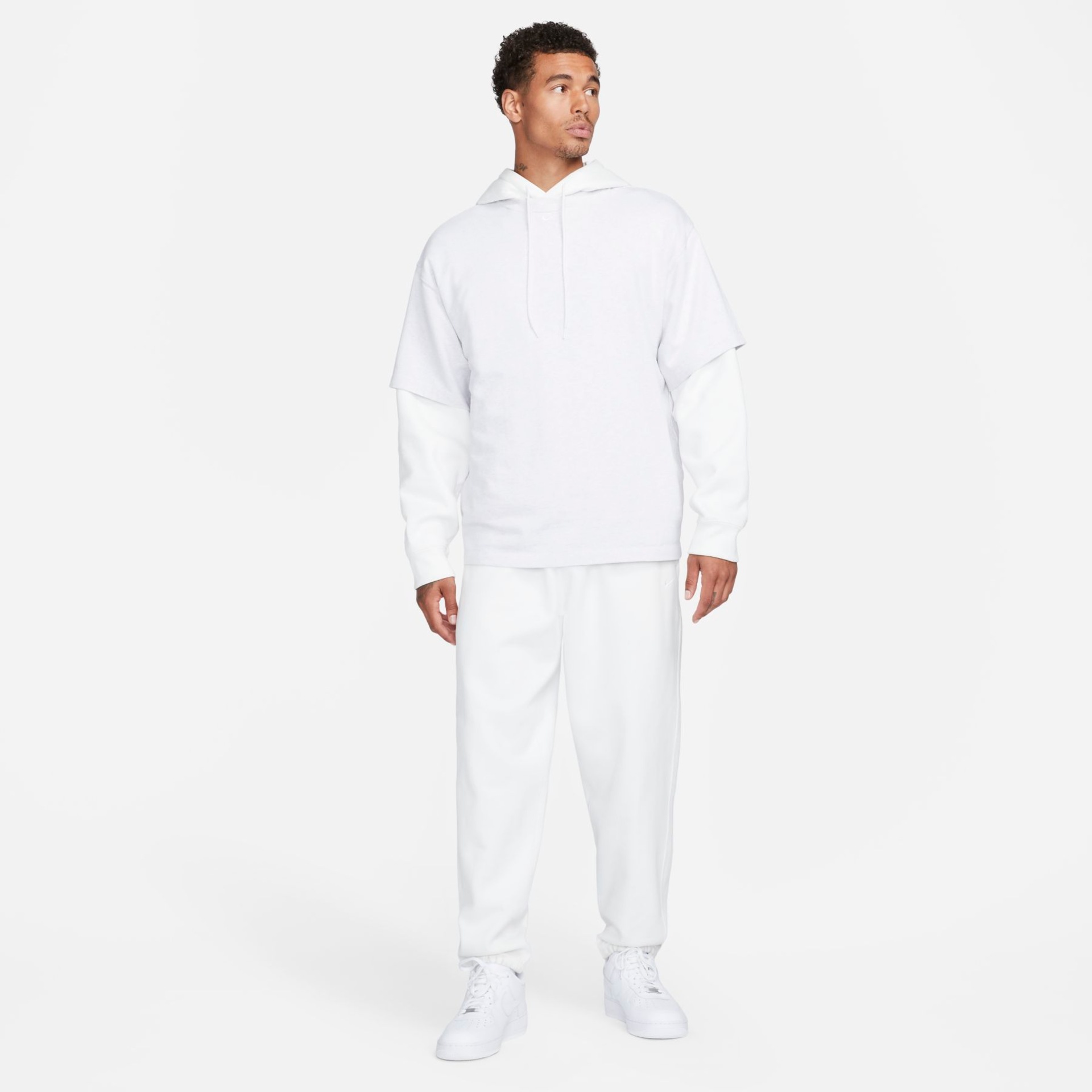 Camiseta Nike Solo Swoosh Masculina - Foto 5